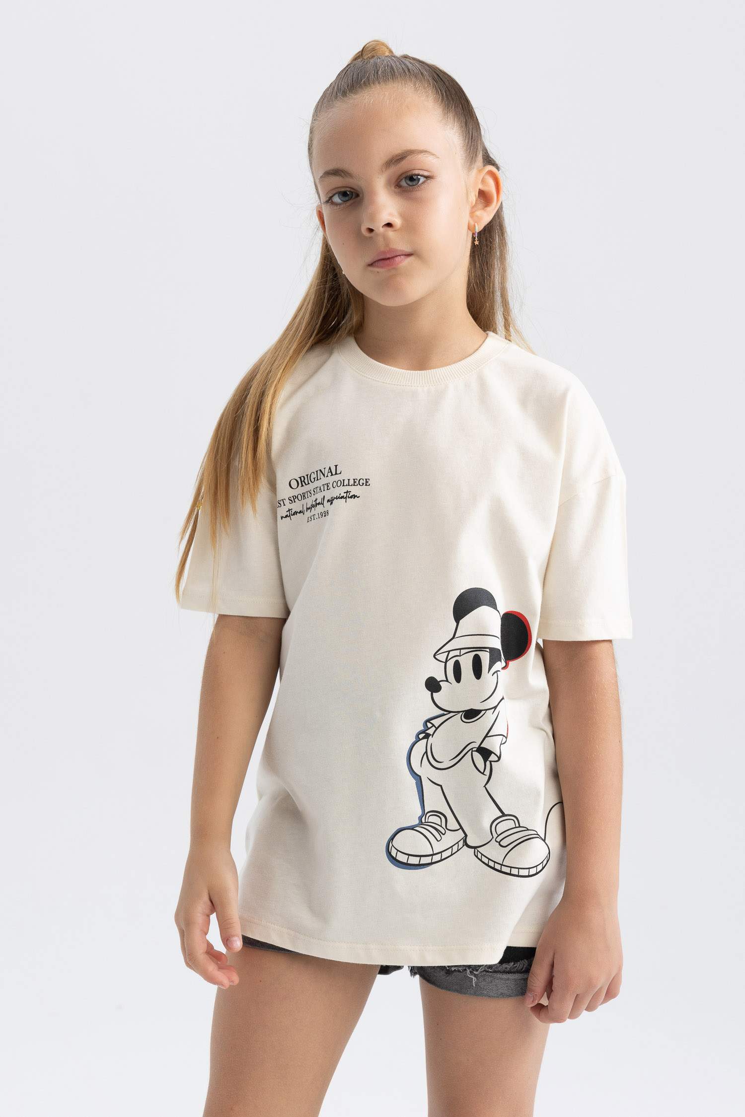 Kız Çocuk Disney Mickey & Minnie Oversize Geniş Kalıp Kısa Kollu Tişört