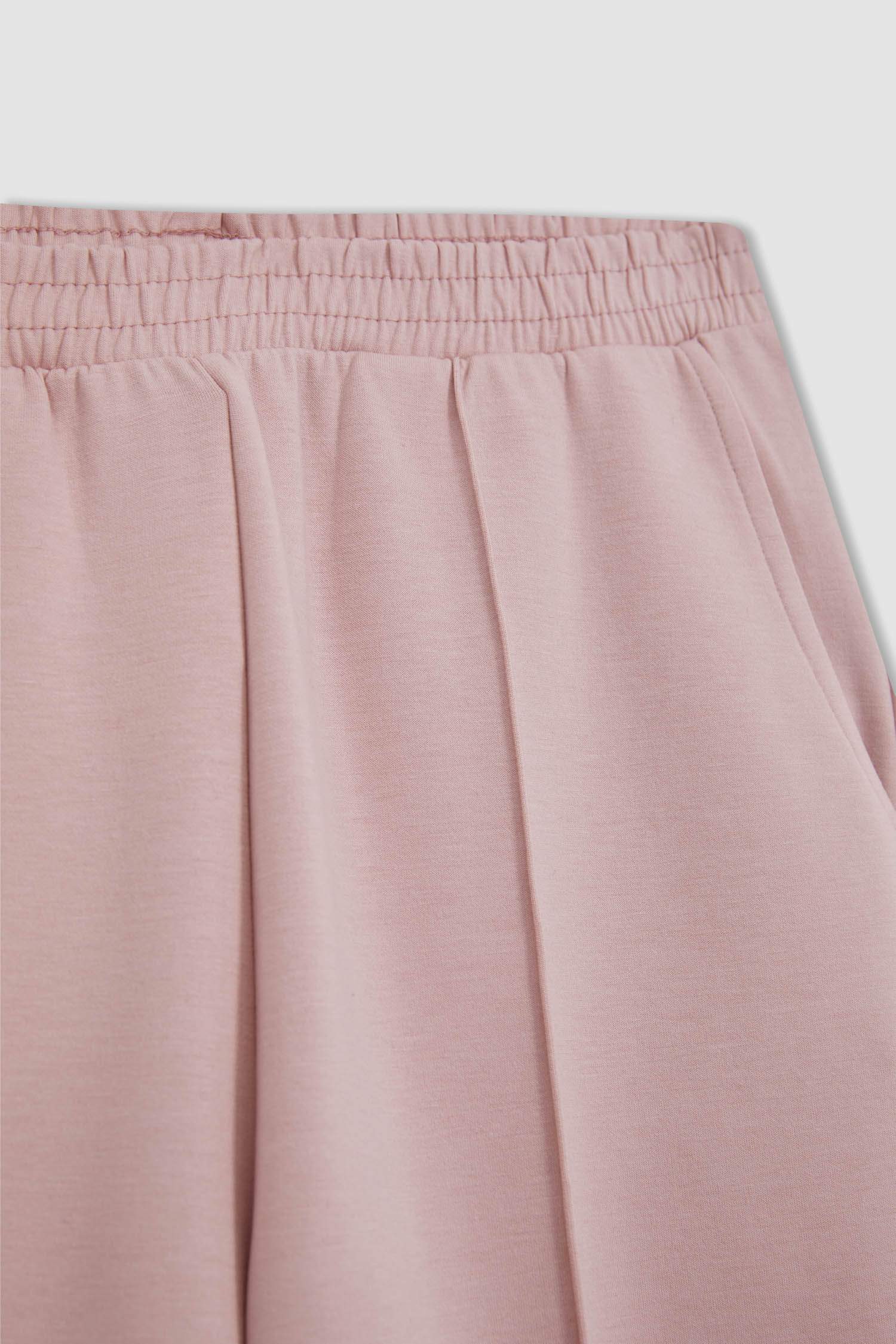 بنطلون رياضي قماش سكوبا قصة عادية برجل واسع ضيق