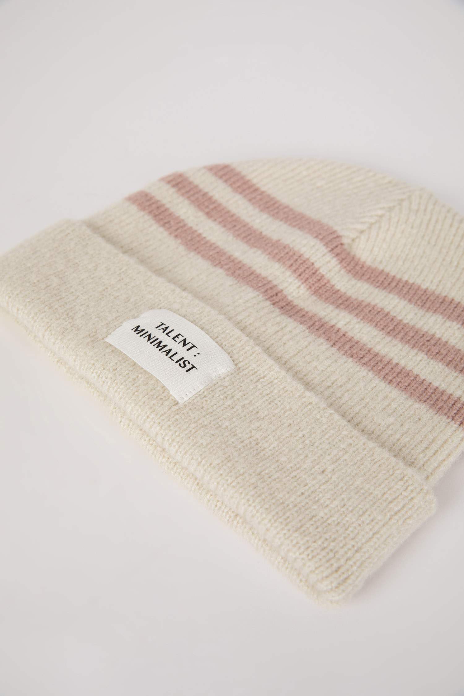 Шапка для женщин