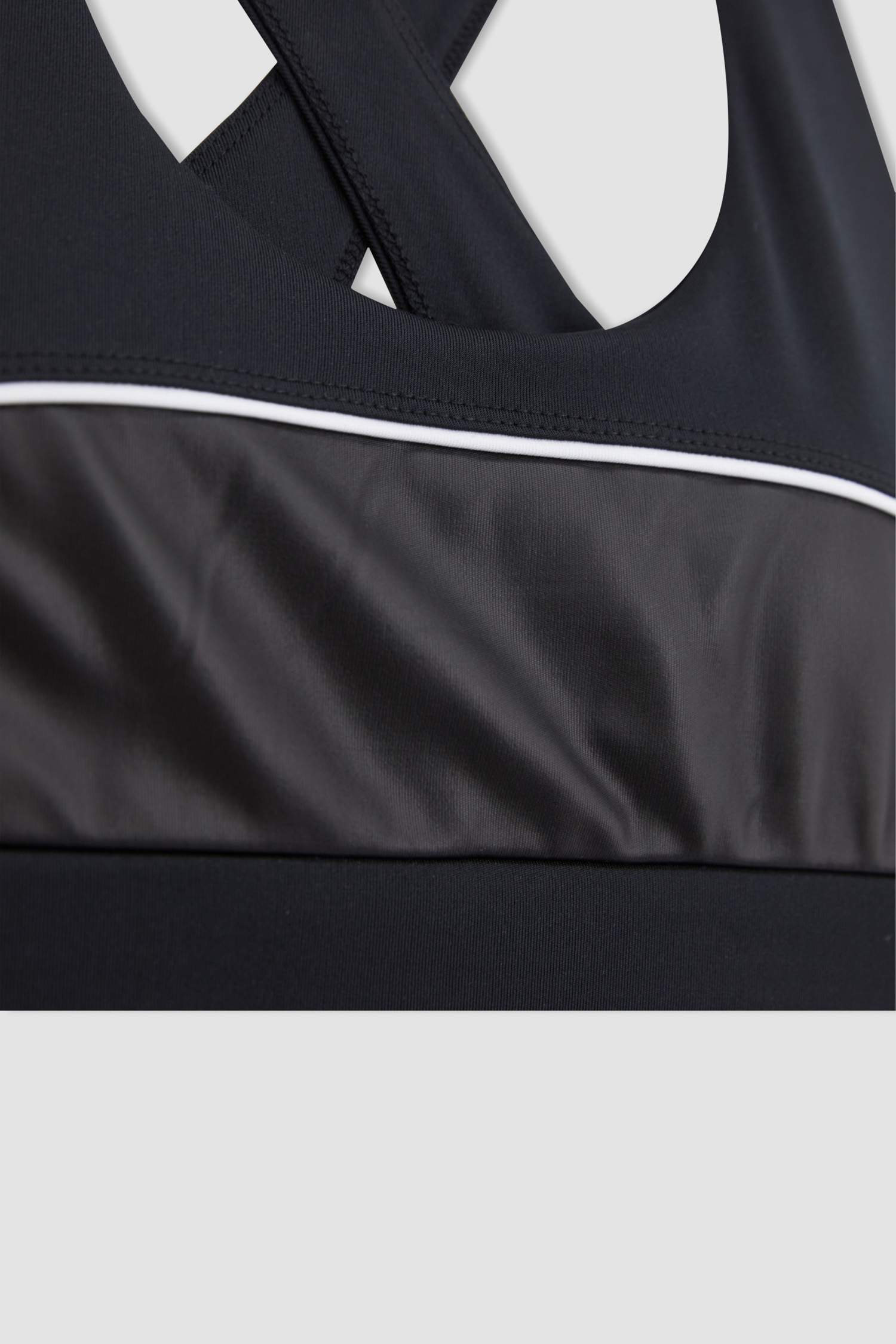 حمالات الصدر رياضي برقبة مستديرة من DeFactoFit