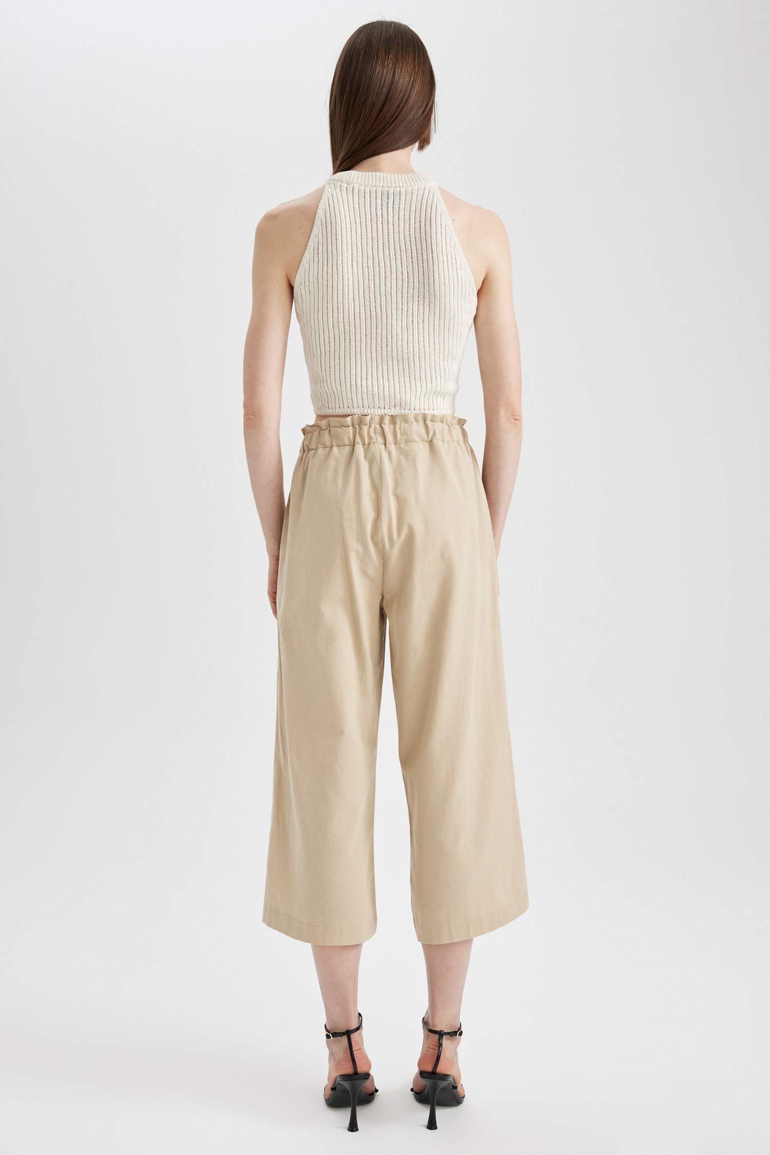 Wide Leg High Waist Linen Blend Capri