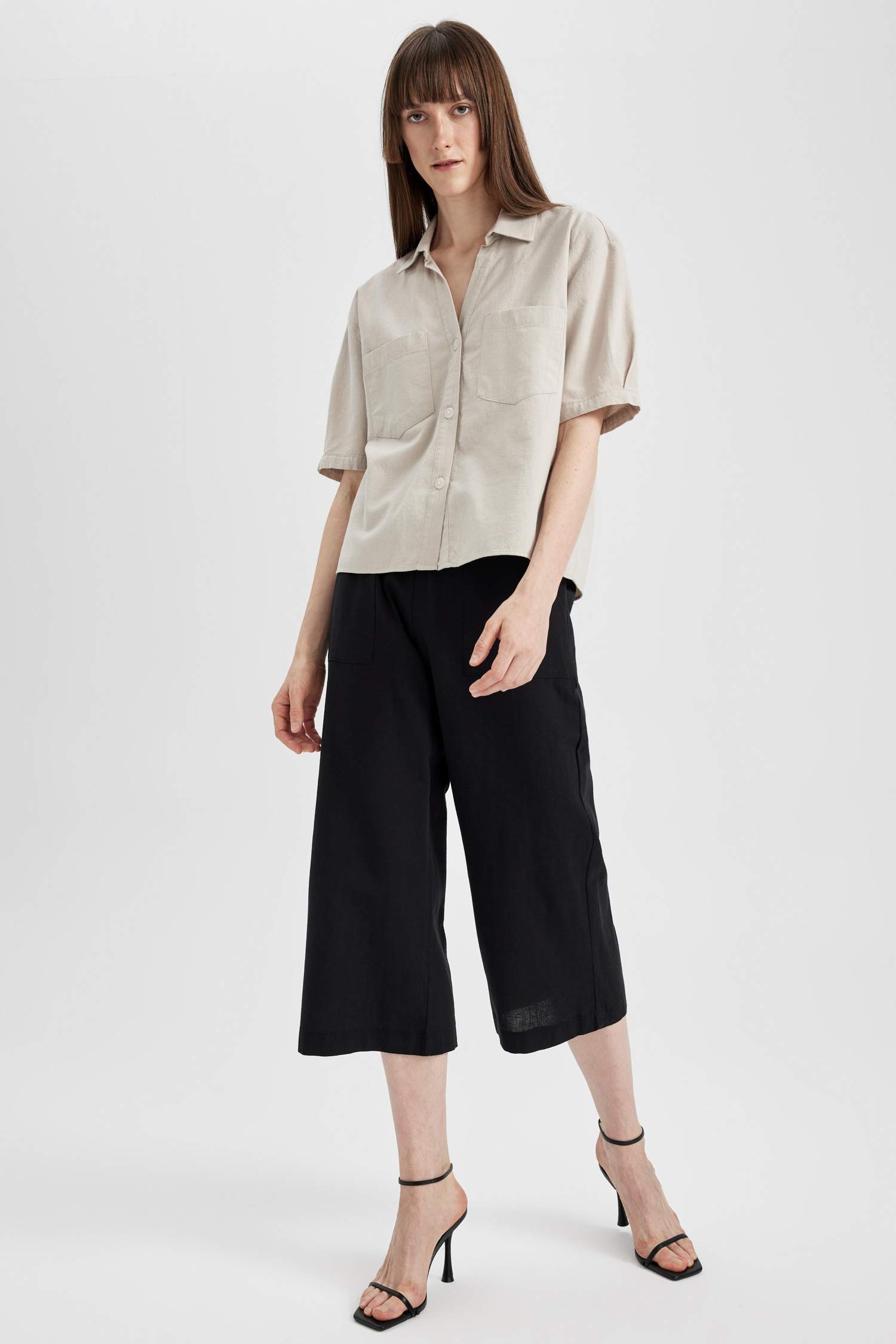 Wide Leg High Waist Linen Blend Capri