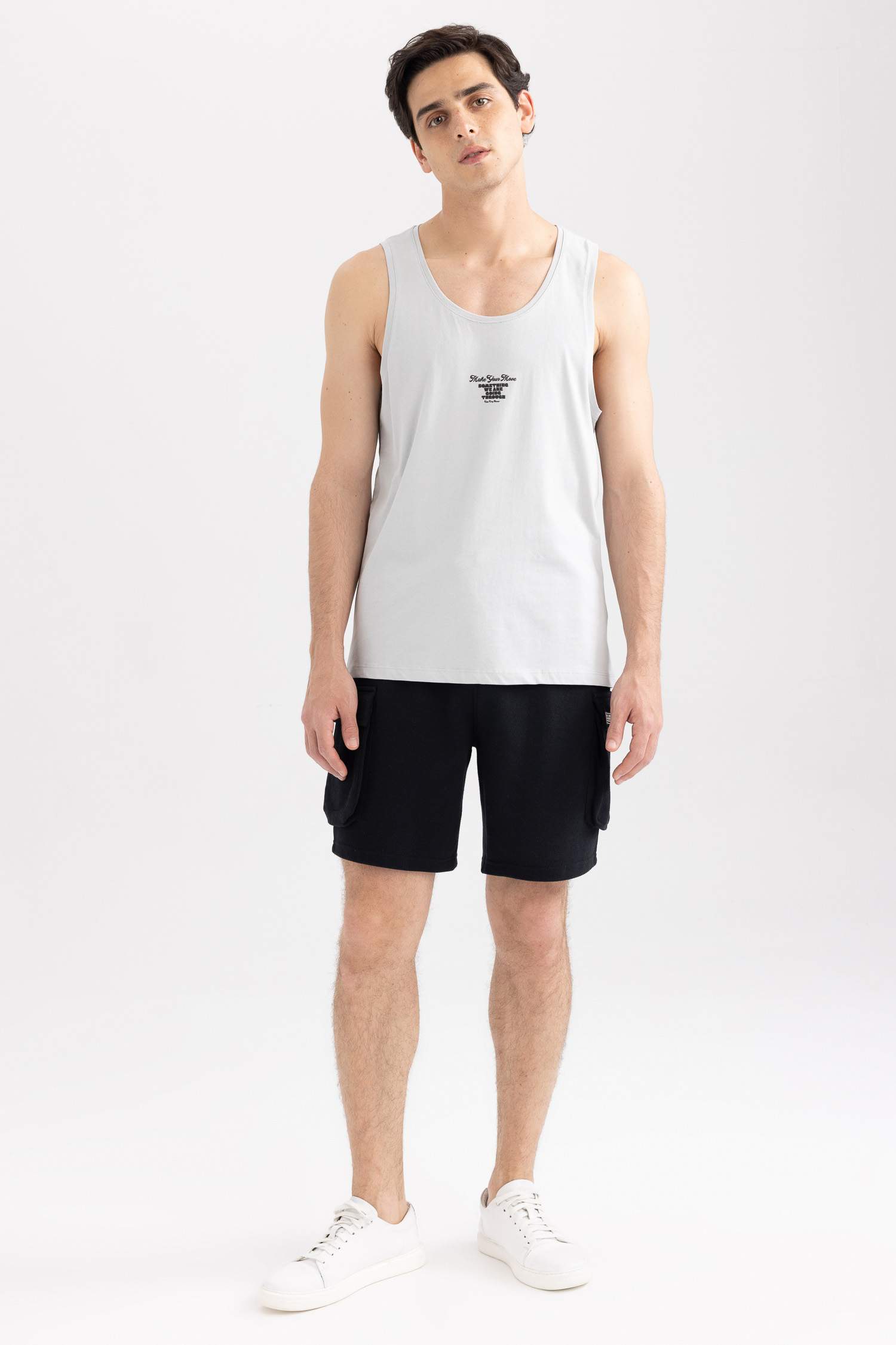 Slim Fit Printed Crew Neck Sleeveless Singlet