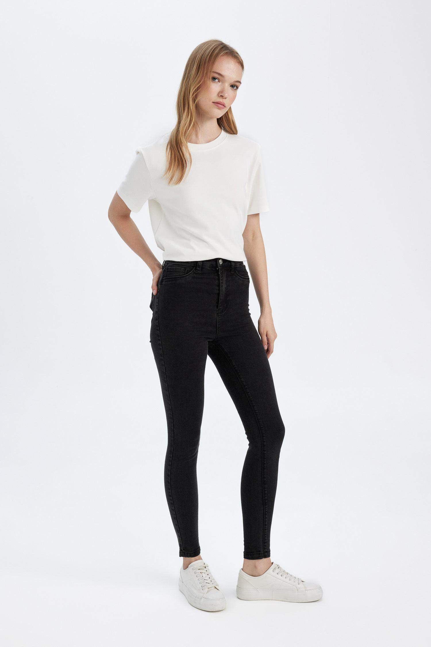 Джинсы Skinny Fit узкого кроя с высокой талией