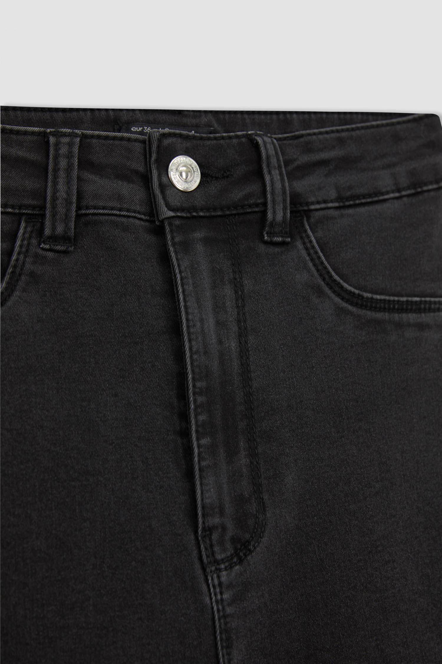 деним Шалбар