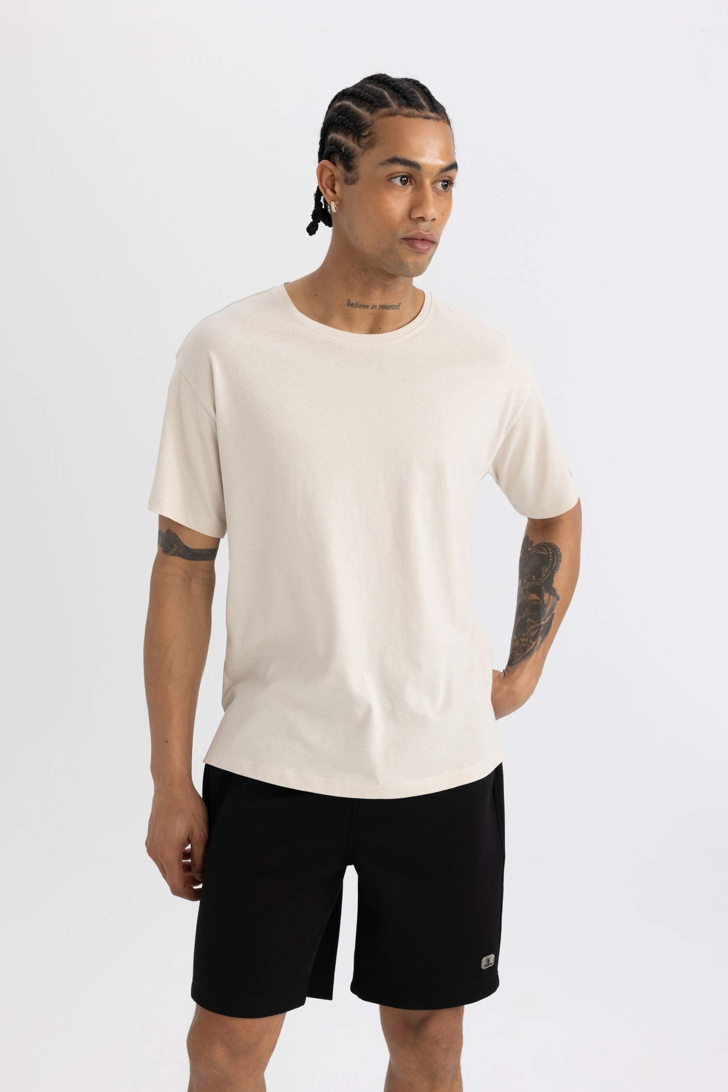 DeFactoFit Standard Fit Crest Printed T-Shirt