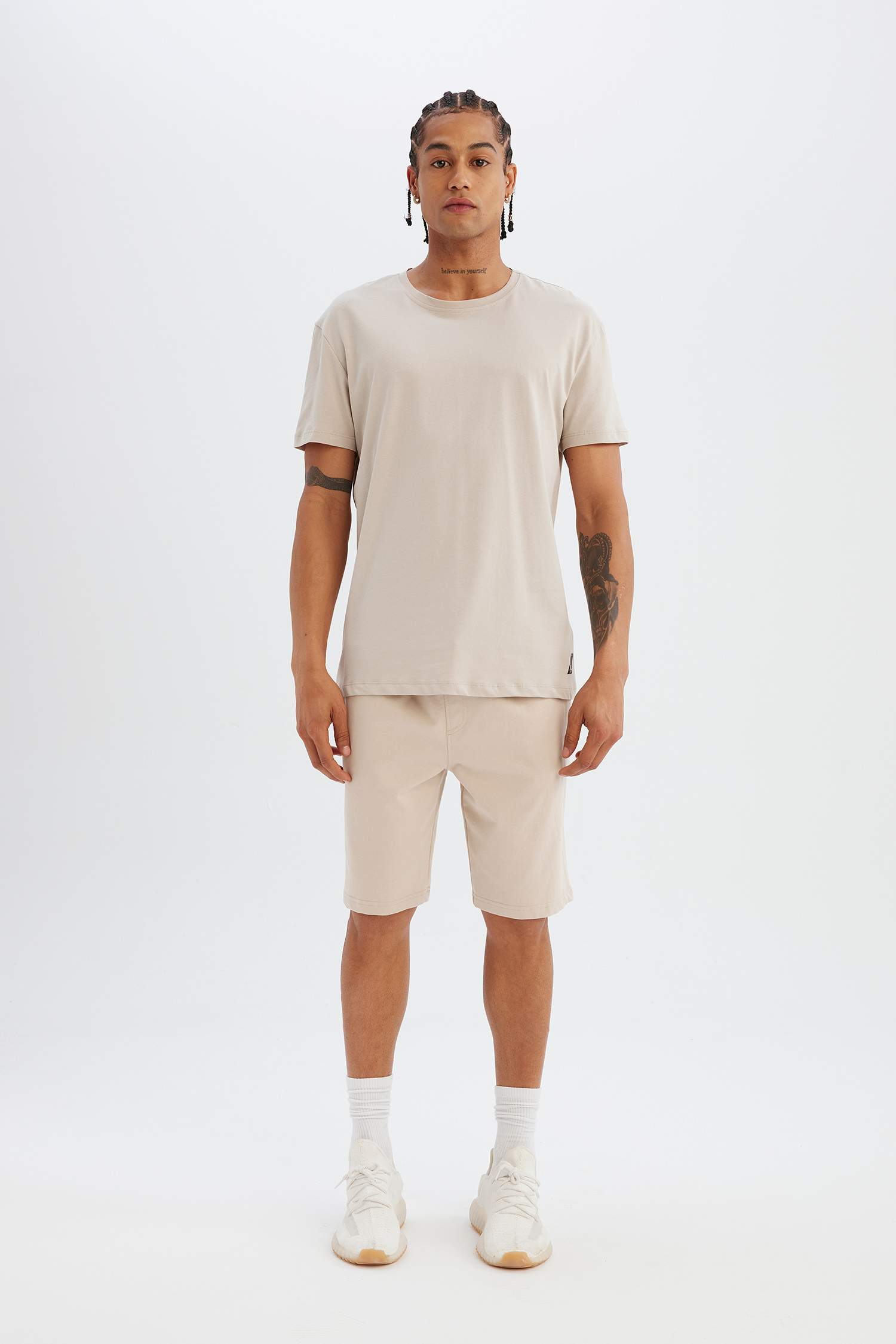 DeFactoFit Standard Fit Crew Neck Printed T-Shirt