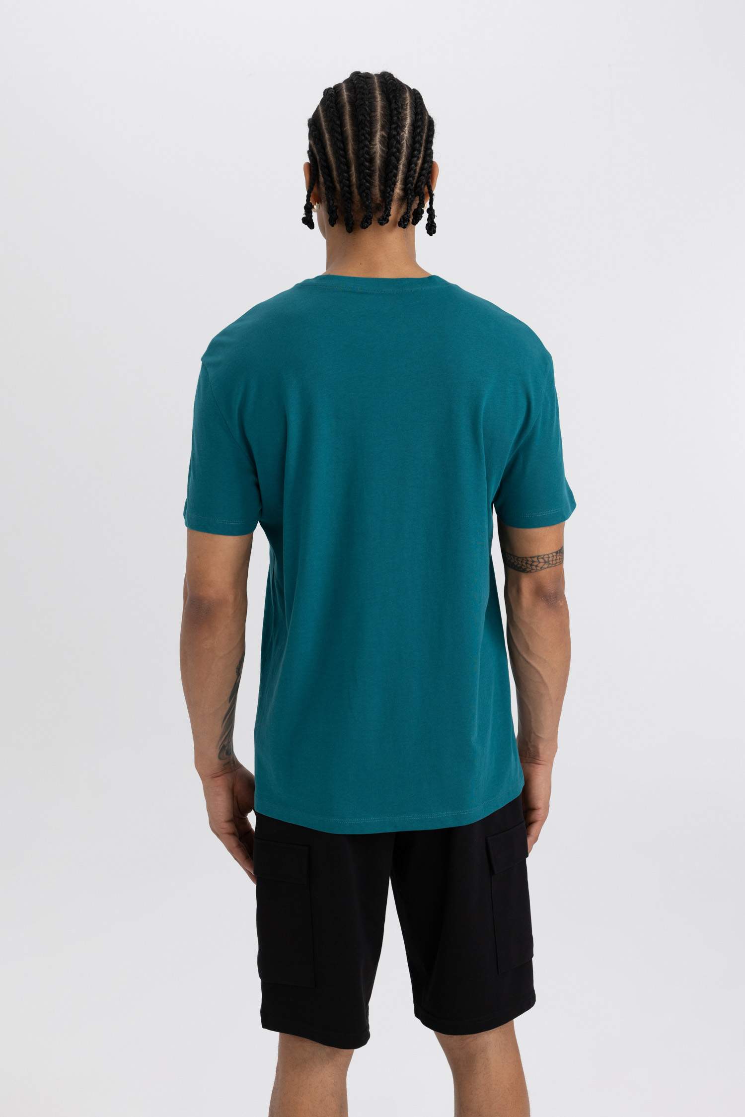 DeFactoFit Standard Fit Crest Printed T-Shirt