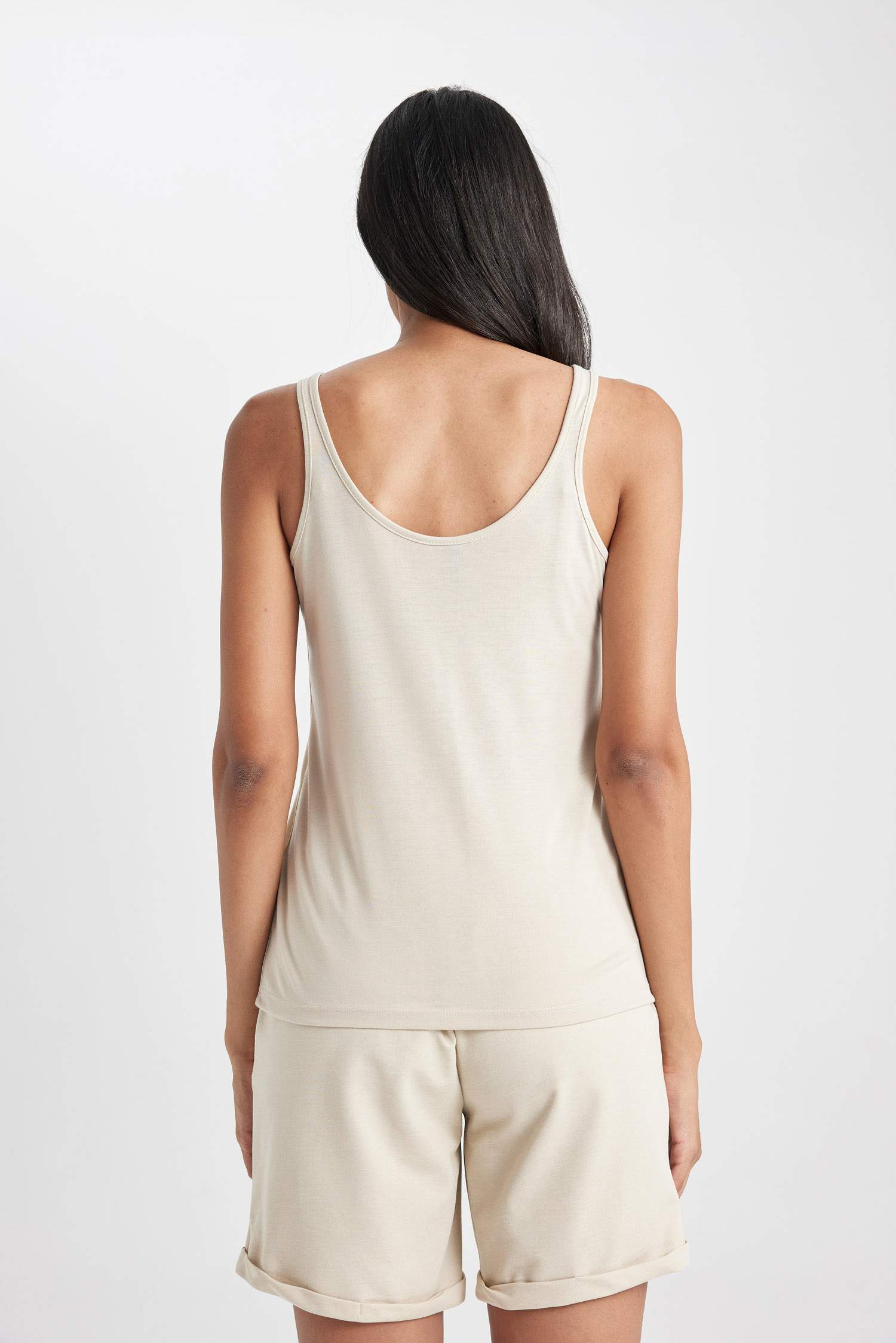 Regular Fit Crew Neck Singlet