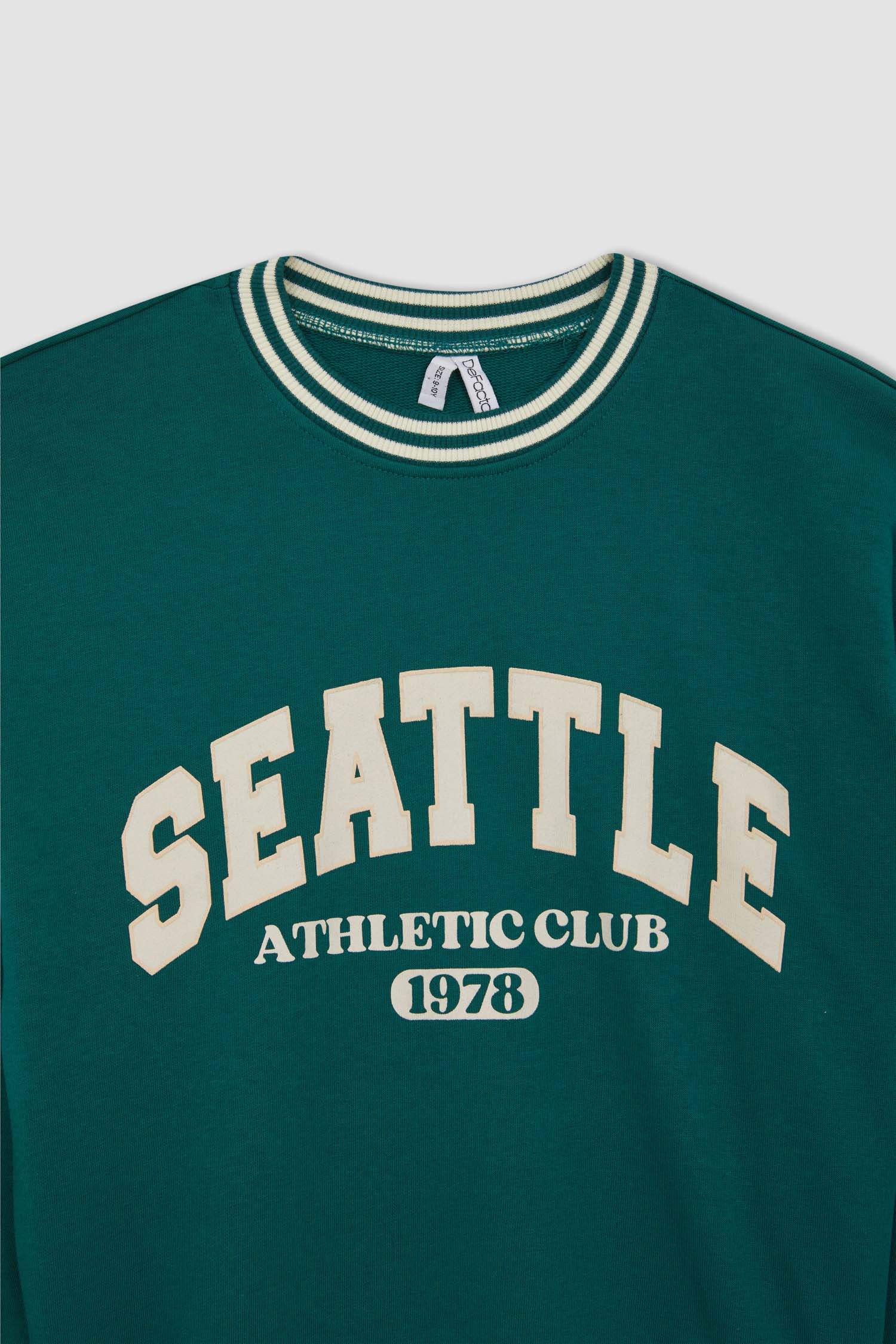 Oversize Fit Crew Neck Sweatshirt