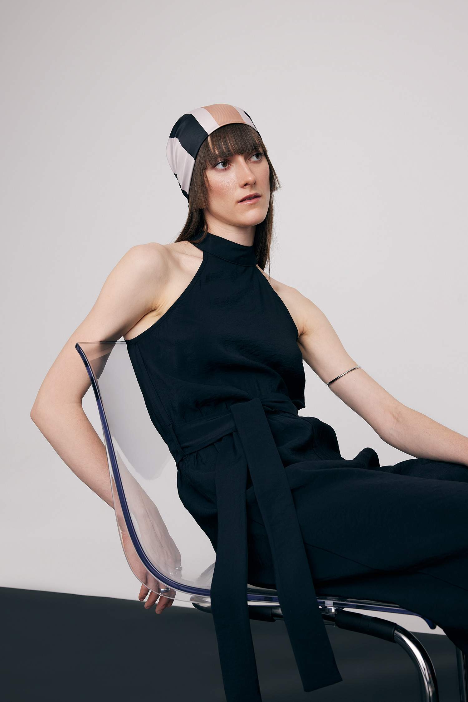 Halter Collar Ayrobin Sleeveless Jumpsuit