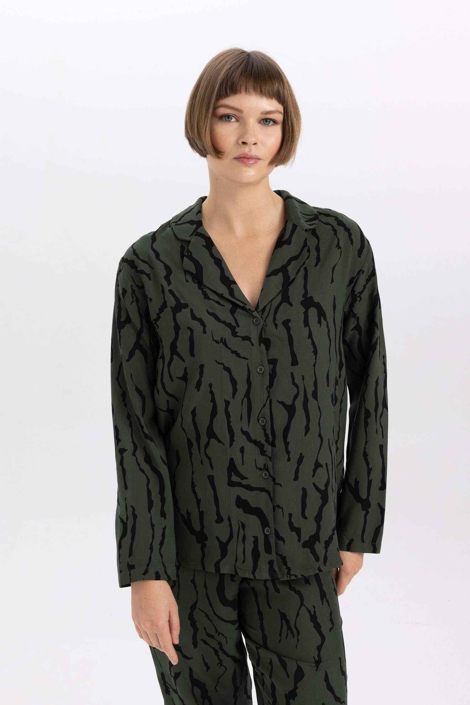 Regular Fit Long Sleeve Woven Tops