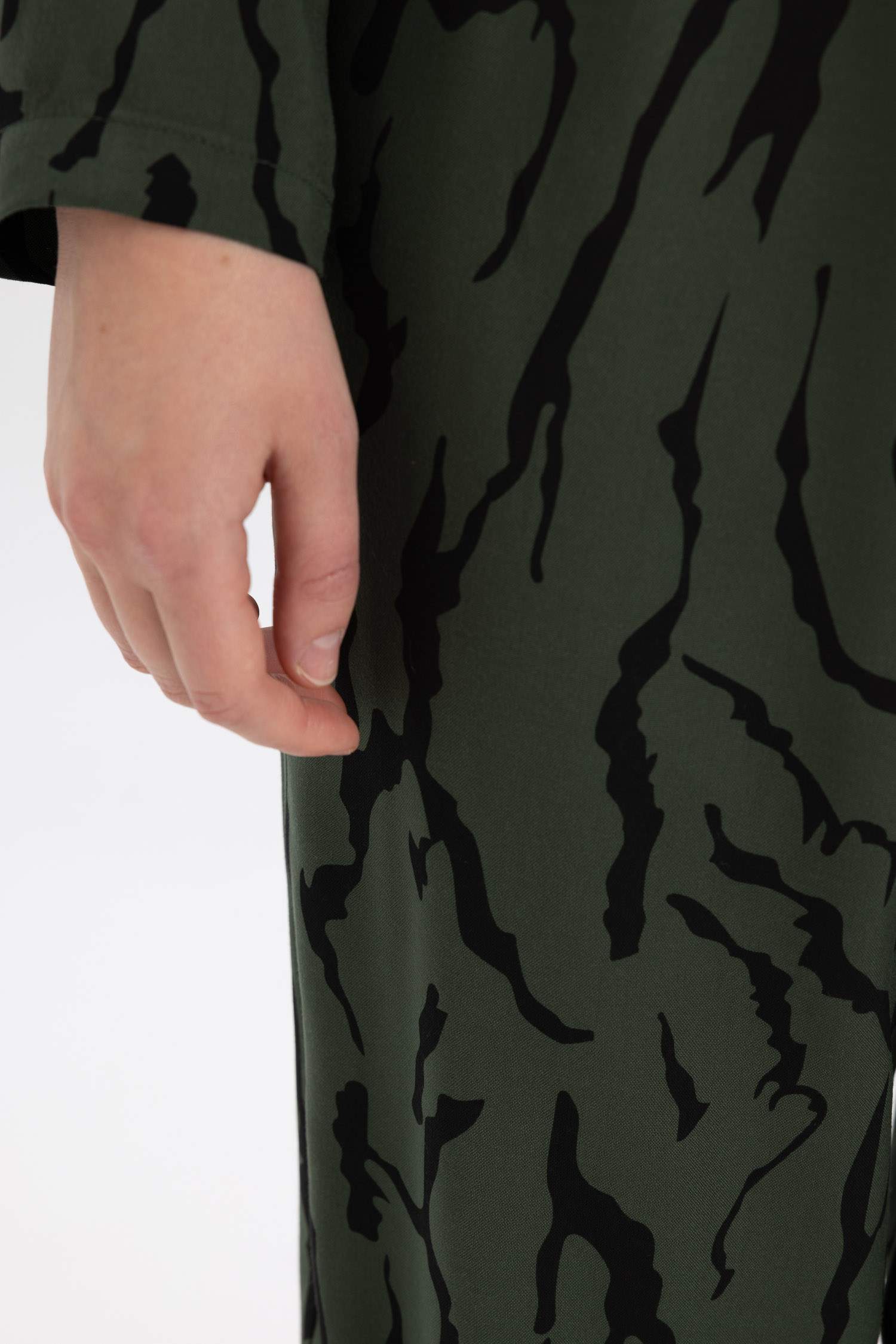 Regular Fit Long Sleeve Woven Tops