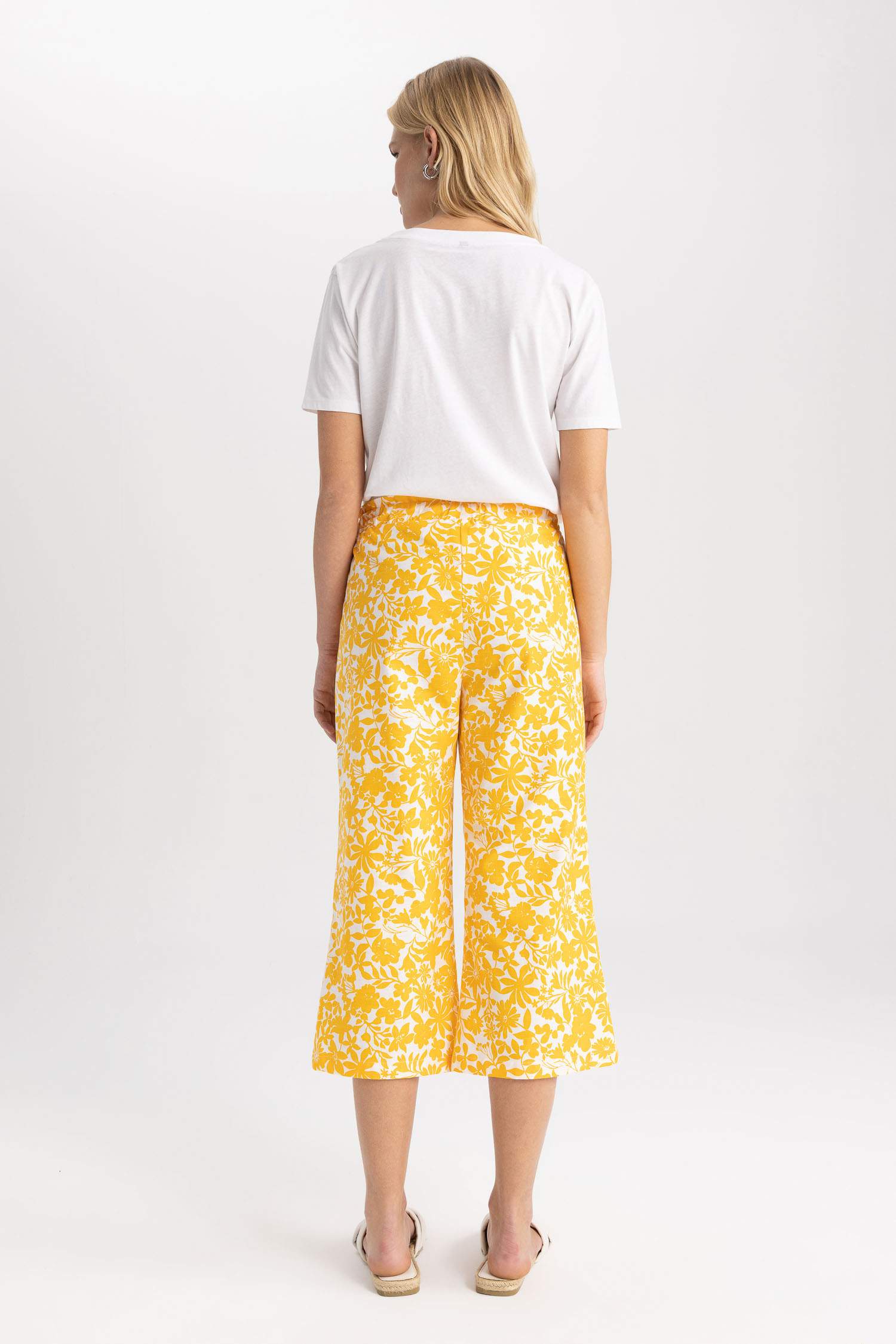 بنطلون كابري قطن وايد ليج كتان بجيب