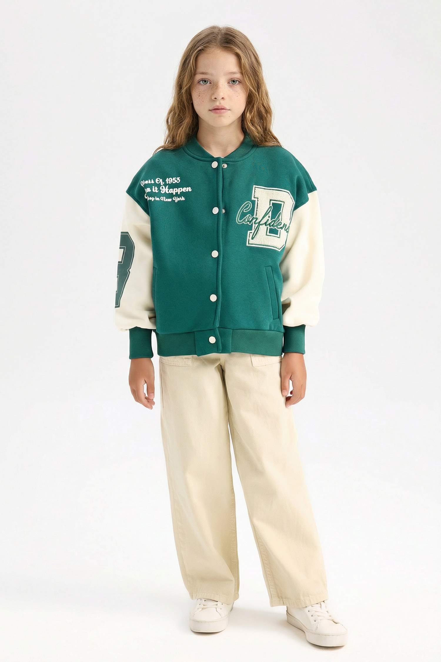 Kız Çocuk Kolej Yaka Çıtçıtlı Cepli Mevsimlik Baskılı İçi Yumuşak Tüylü Bomber Okul Hırkası