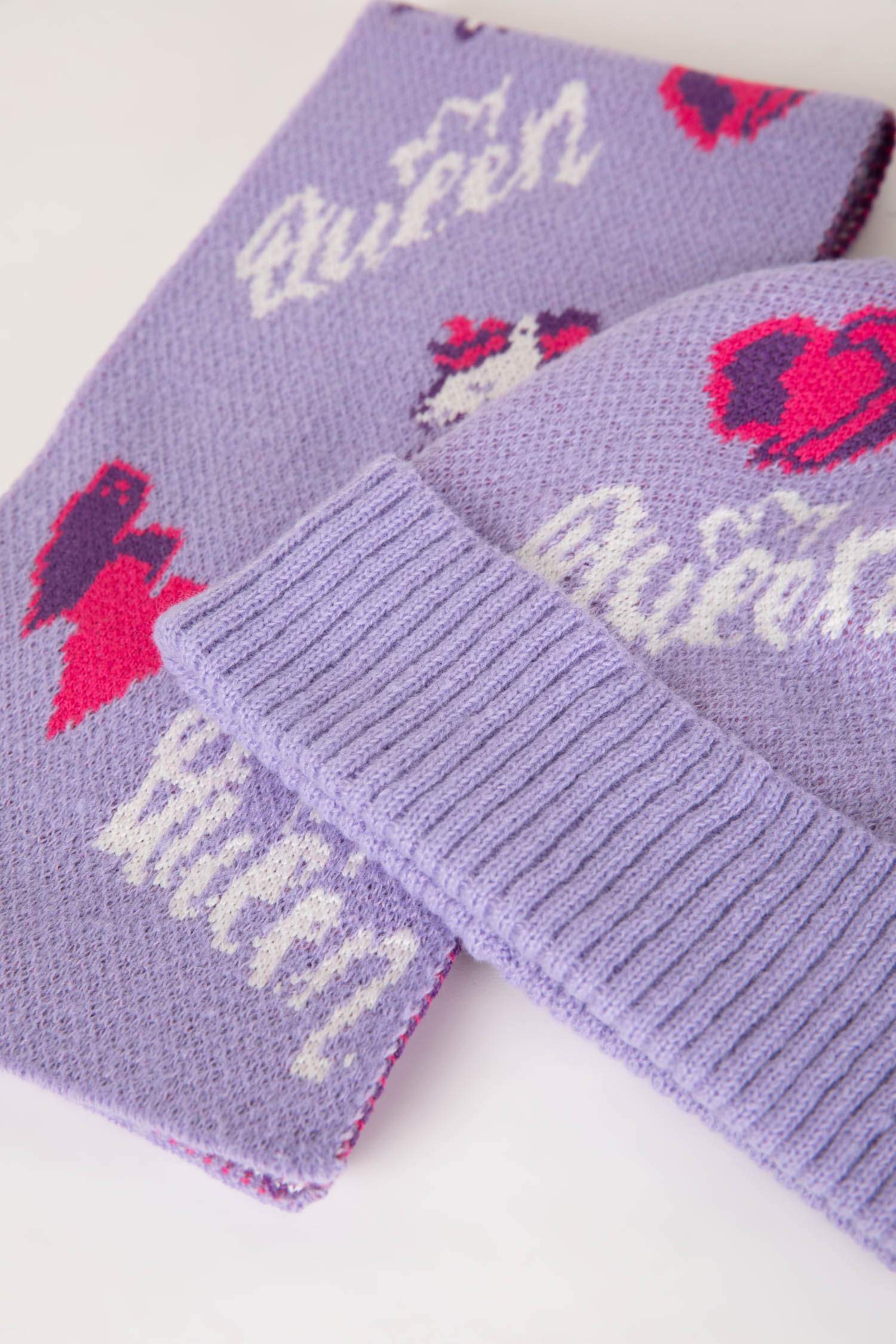 طقم بناتي سكارف وبيريه من يونيكورن - قطعتين