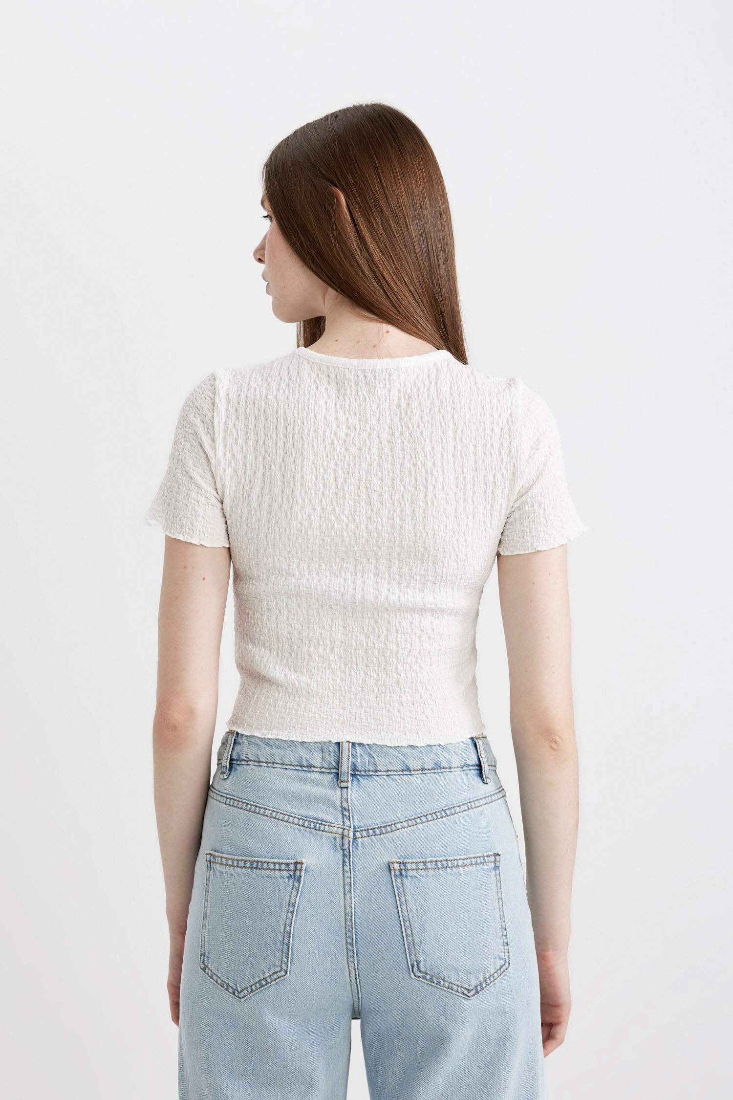 Fitted Crew Neck Crepe Short Sleeve T-Shirt