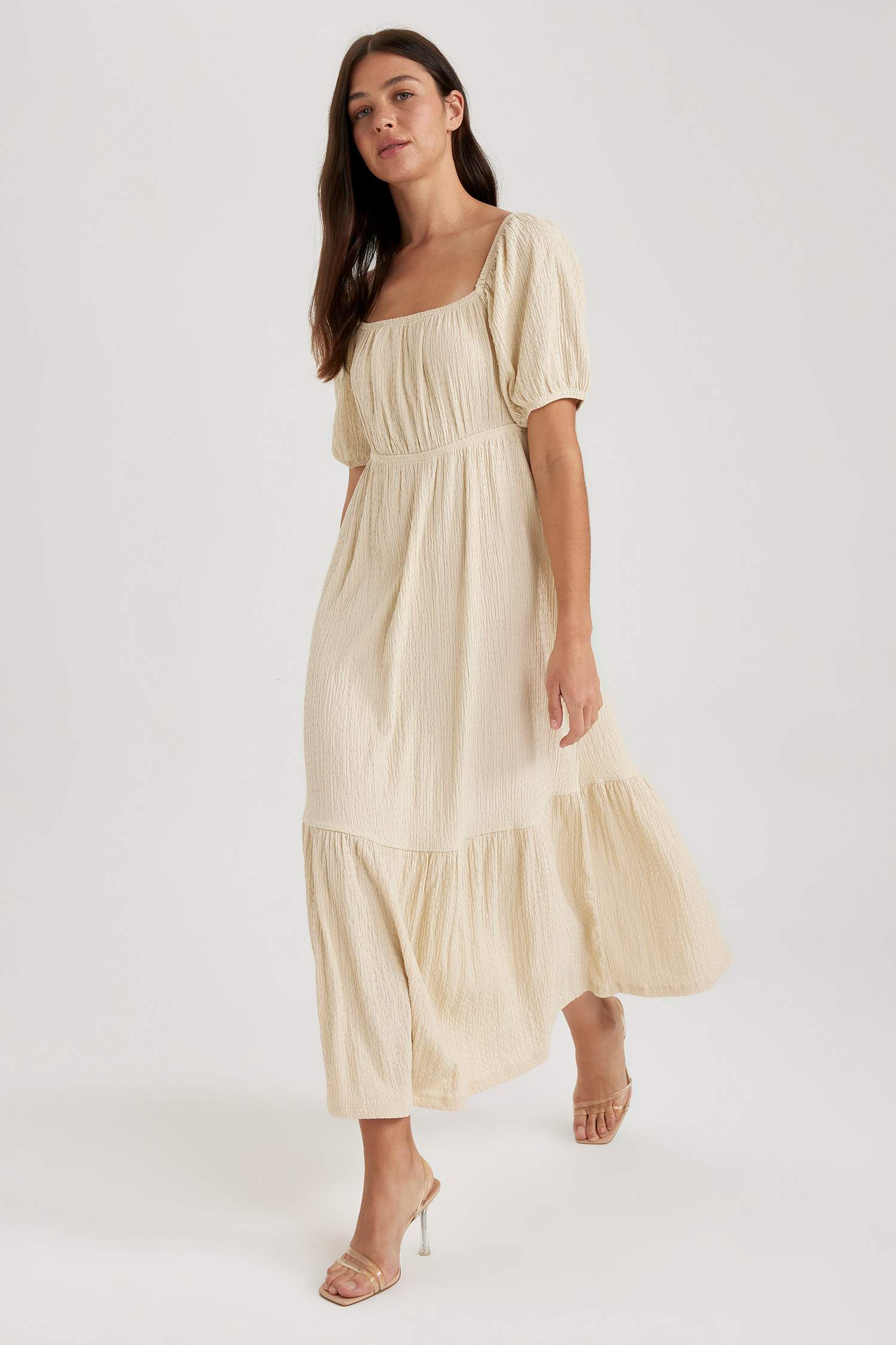 бебидолл шаршы ойық қысқа жеңді Қысқа жеңді трикотаж көйлек