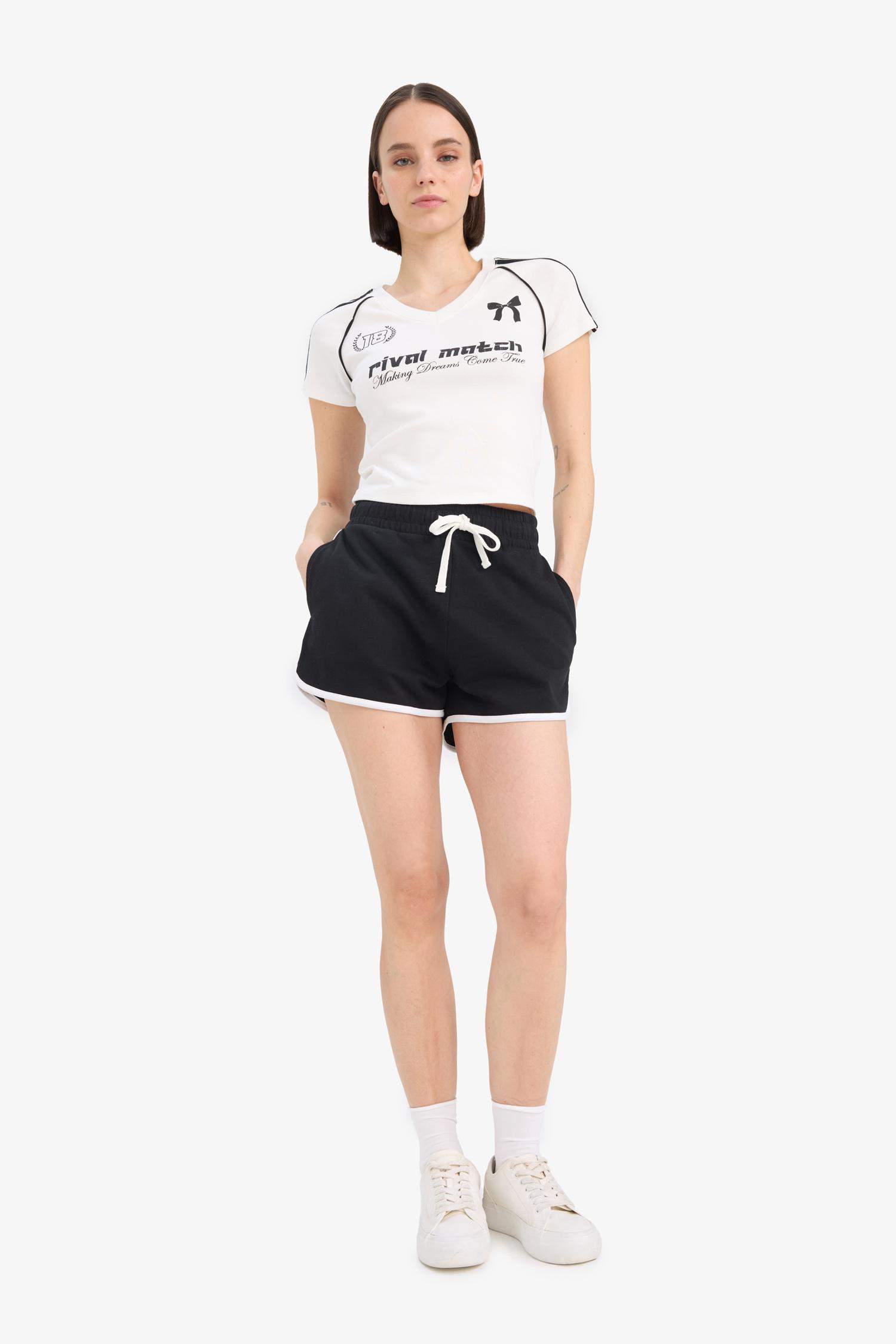 Coool Regular Fit Beli Lastikli Bağcıklı Kalın Mini Şort