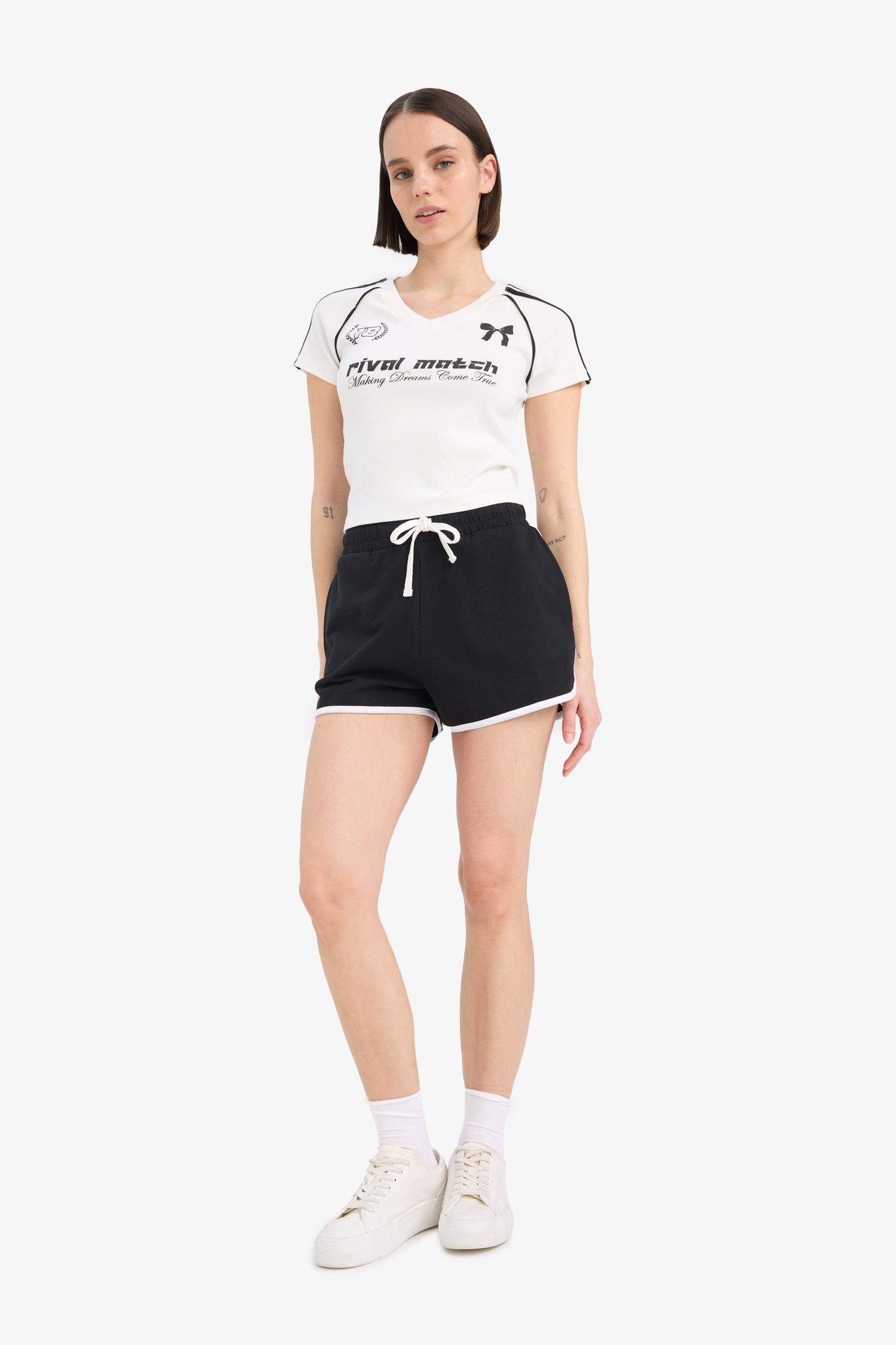 Coool Regular Fit Beli Lastikli Bağcıklı Kalın Mini Şort