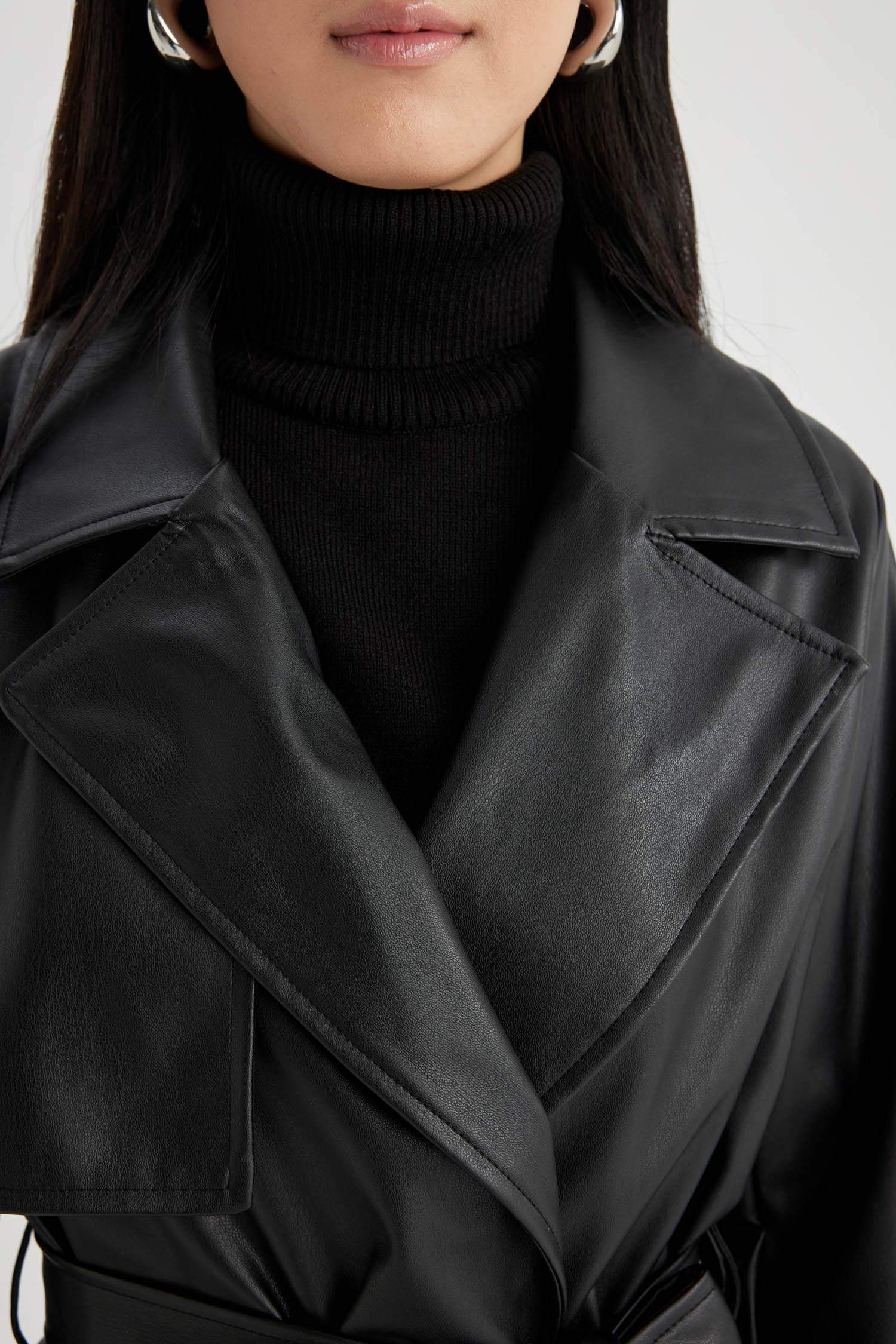 Su İtici Kruvaze Kapamalı Kemerli Cepli Kemerli Rüzgarlık Detaylı Suni Deri Trençkot