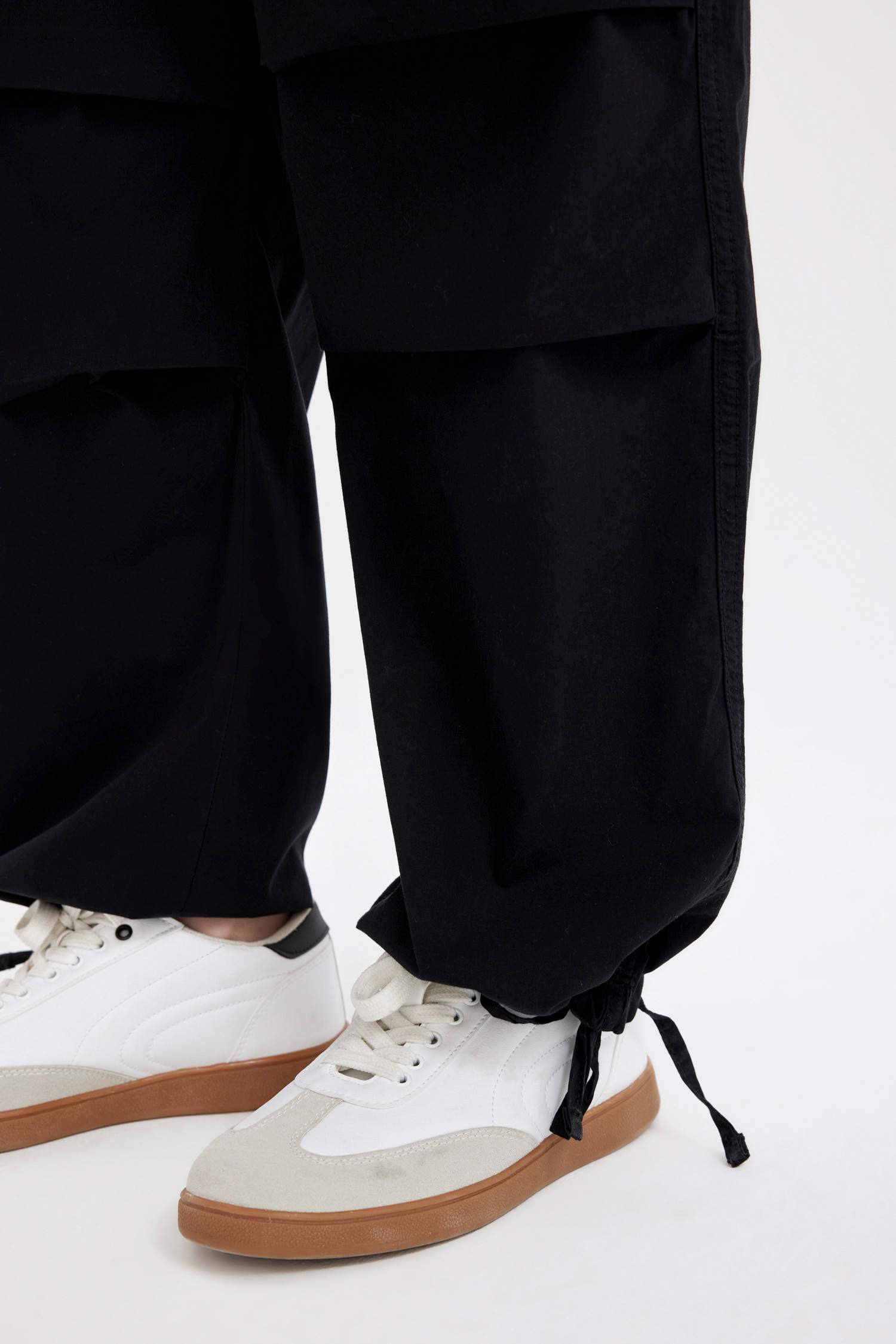 Pantalon Popeline Parachute à Taille Normale et Coupe Ballon