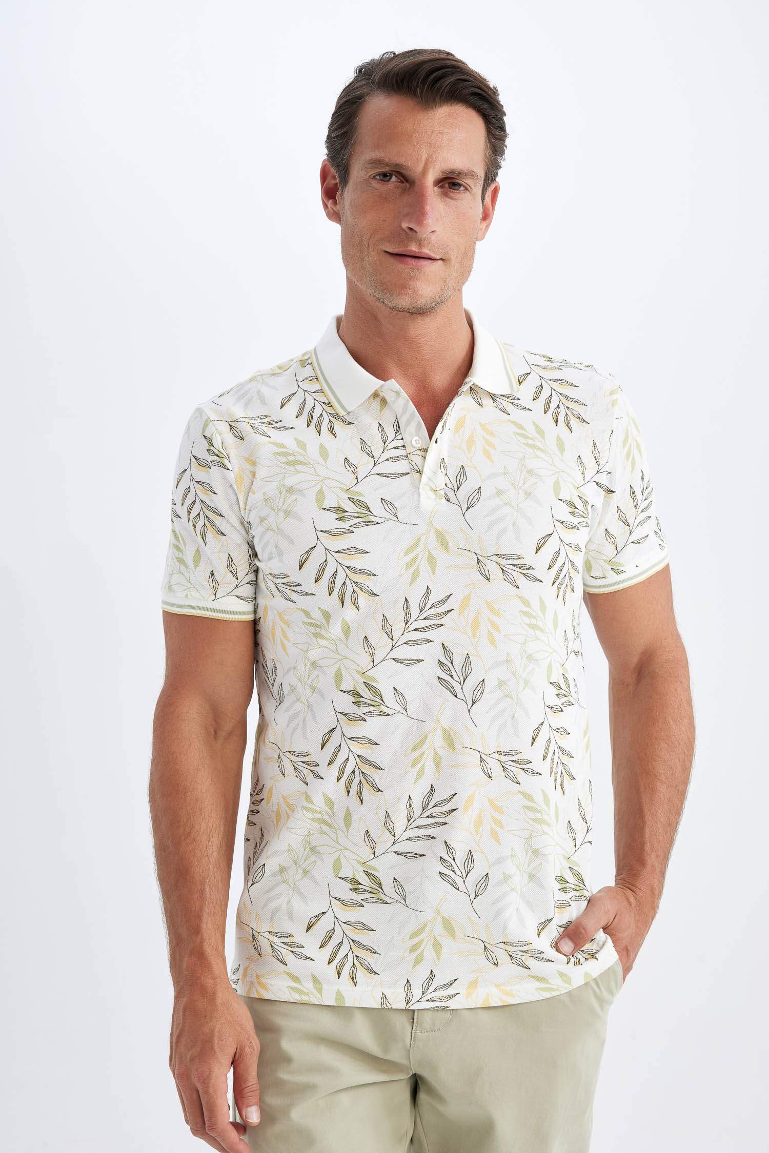 Slim Fit Printed Pique Short Sleeve Polo T-Shirt