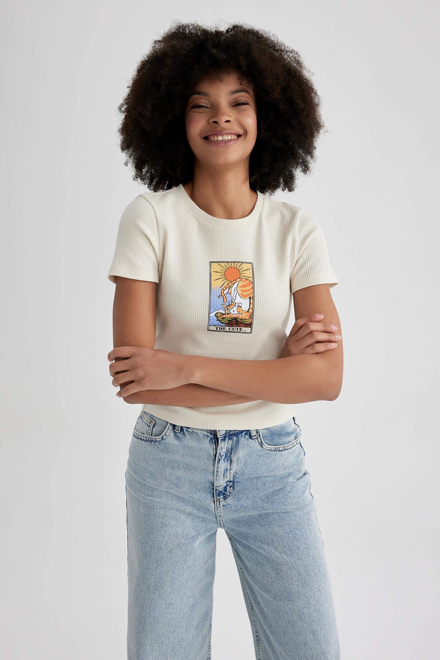 Fitted Crew Neck Printed Short Sleeve T-Shirt