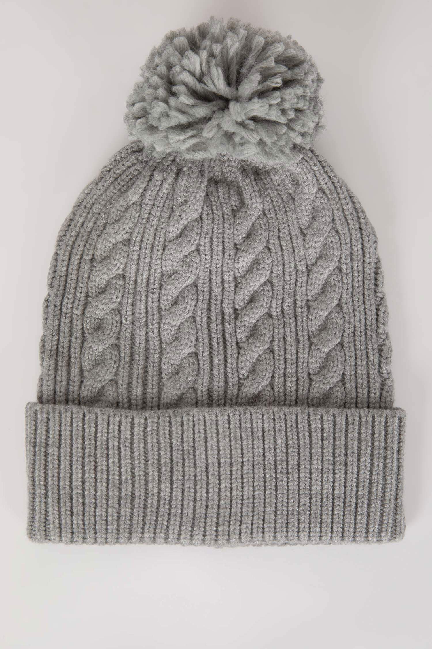 Шапка для женщин