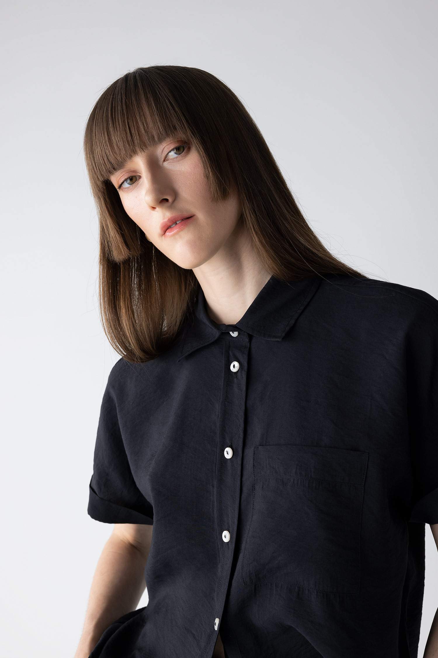 قميص نص كم وقصة عادية