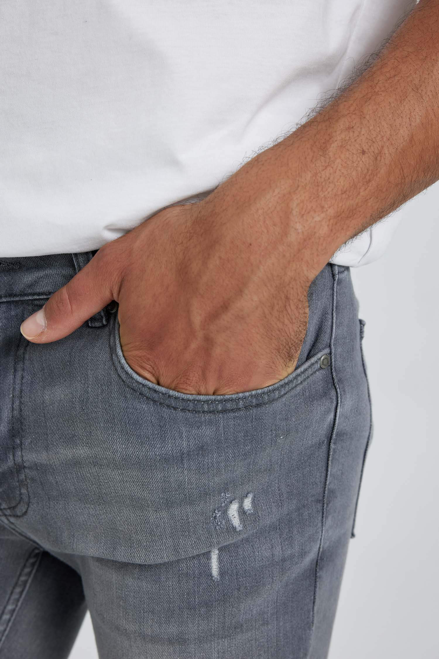 برمودا جينز سكيني فيت رمادي