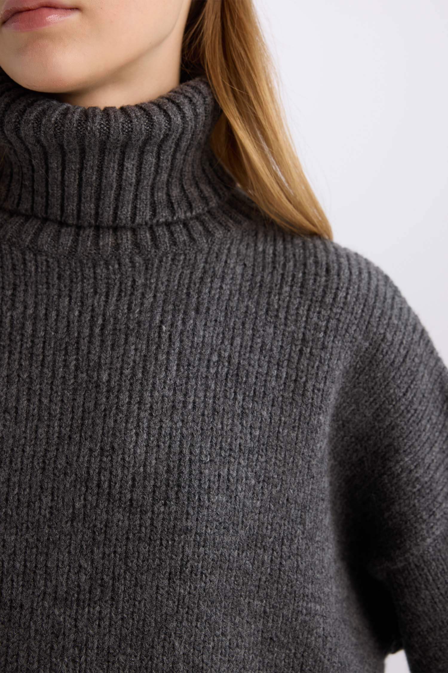 Oversize Fit Turtleneck Tunic