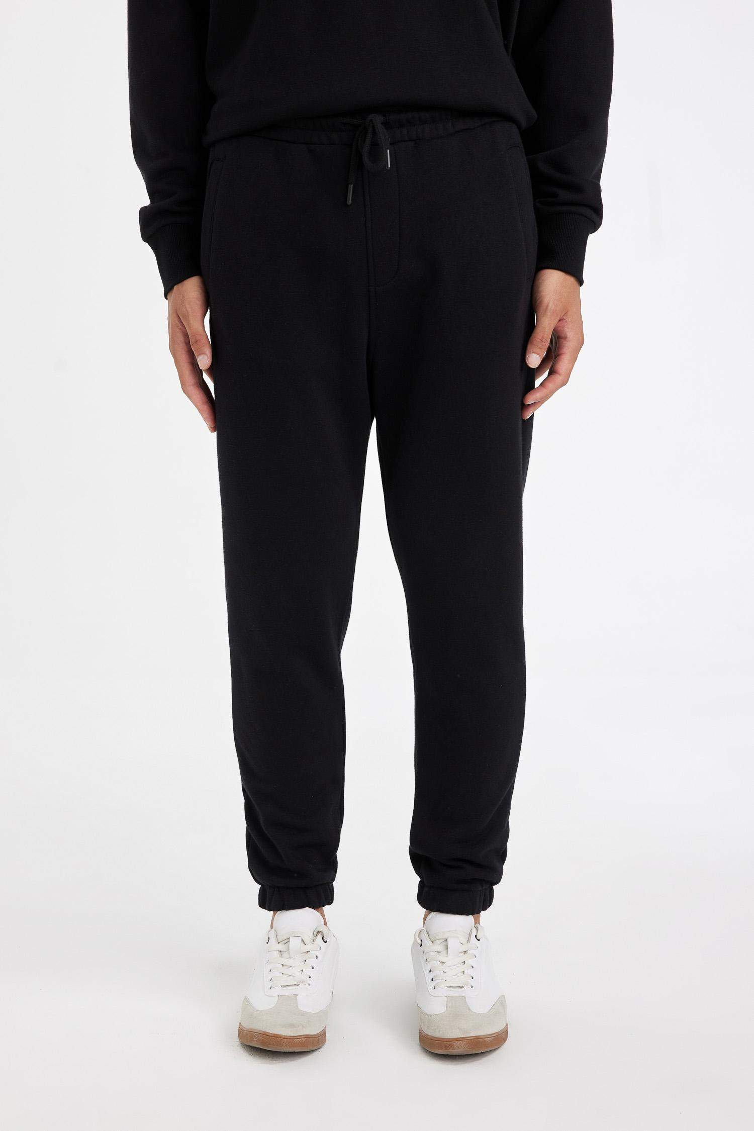Jogger Eşofman Altı Standart Fit Basic Düz Beli Bağcıklı Lastikli Paça Cepli 