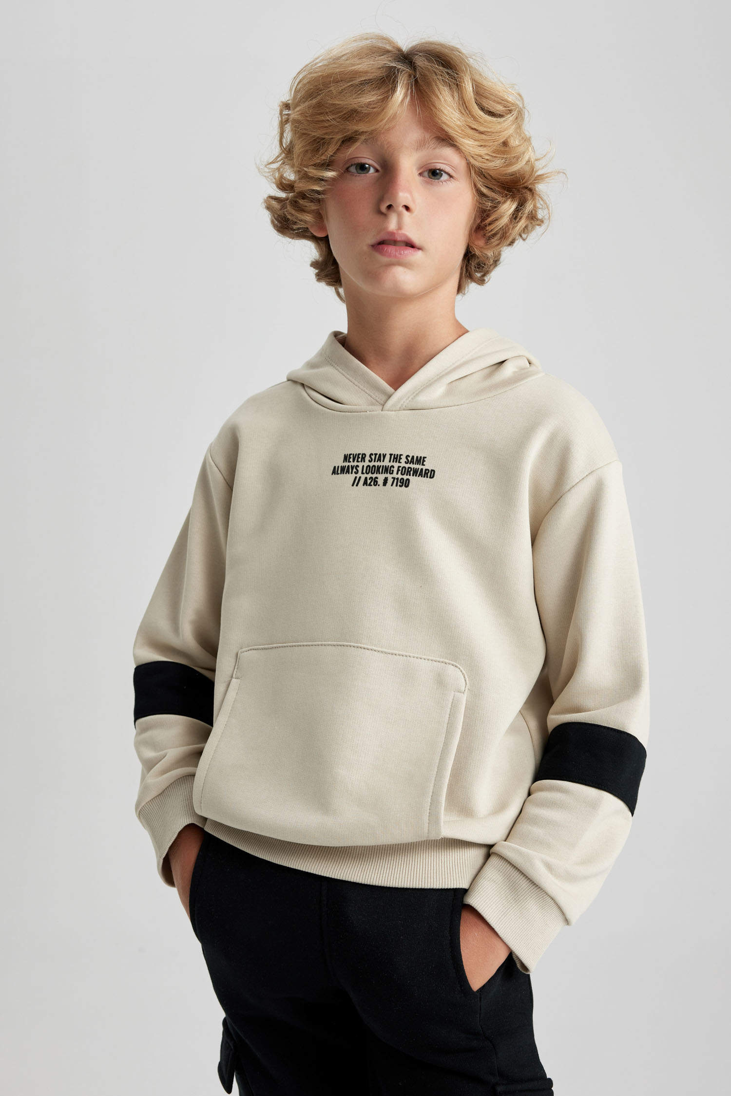 Ecru Boys & Teens Oversize Fit Hooded Sweatshirt 2854559 | DeFacto
