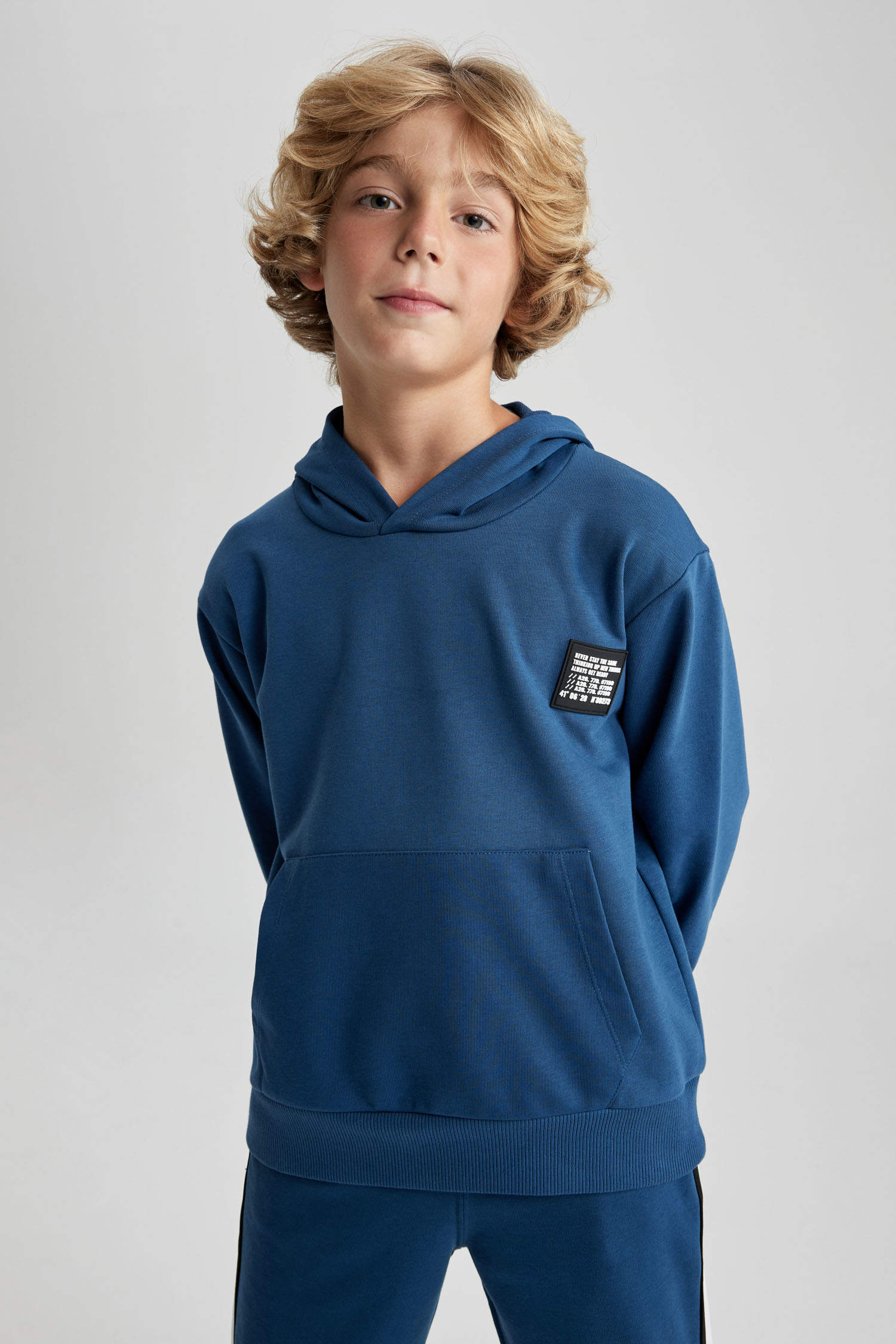 Indigo Boys & Teens Oversize Fit Hooded Sweatshirt 2891303 | DeFacto