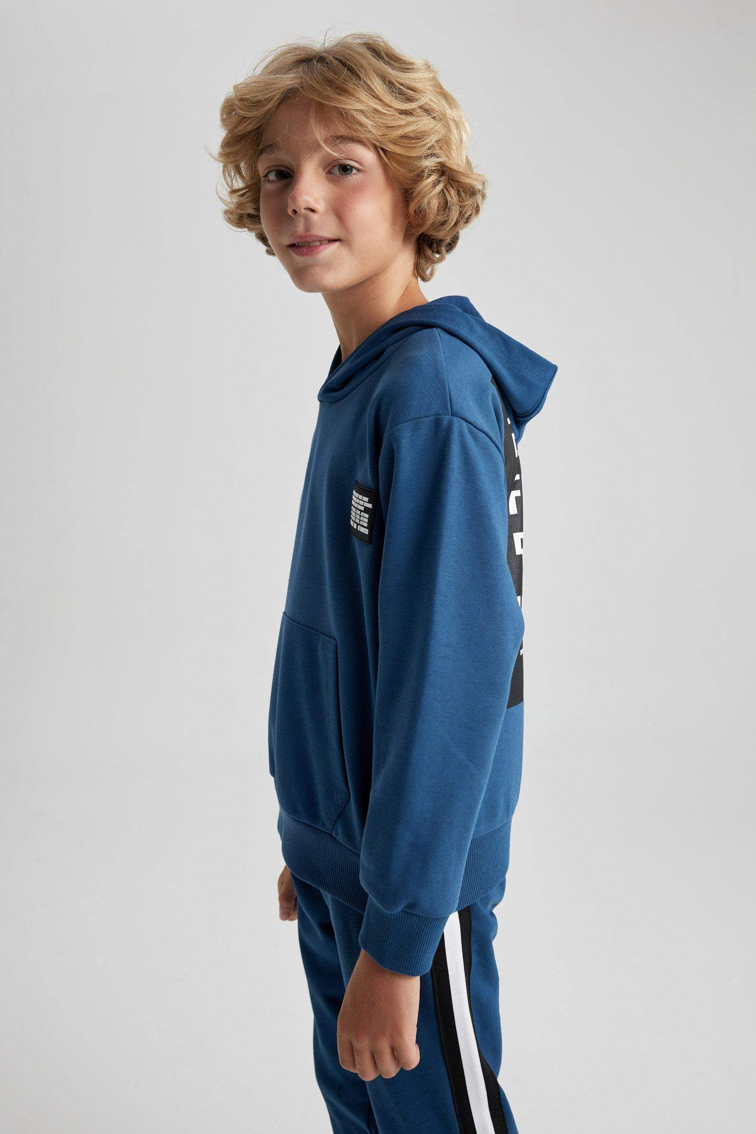 Boy Oversize Fit Hooded Sweatshirt