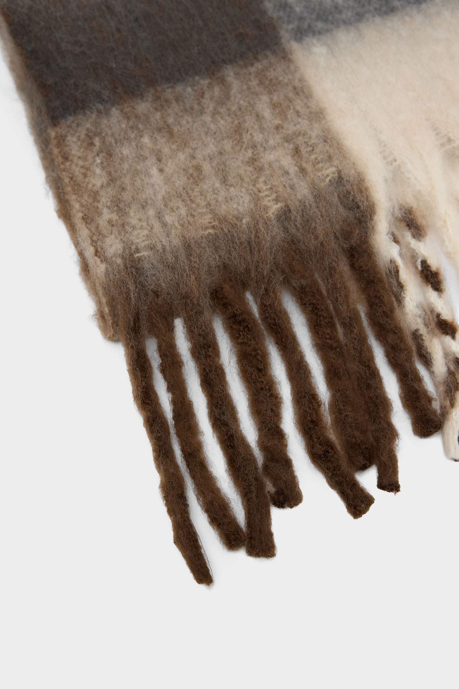 سكارف حريمي كاروها