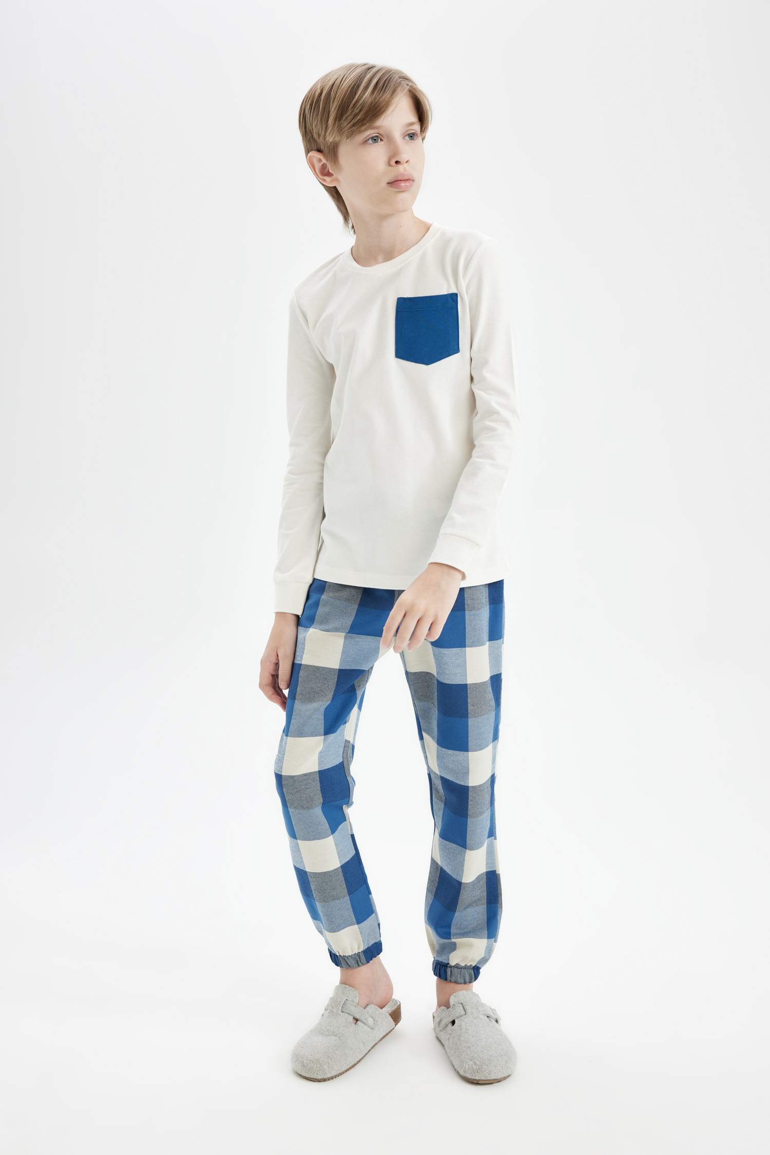 طقم بيجاما ولادي قصة عادية - قطعتين