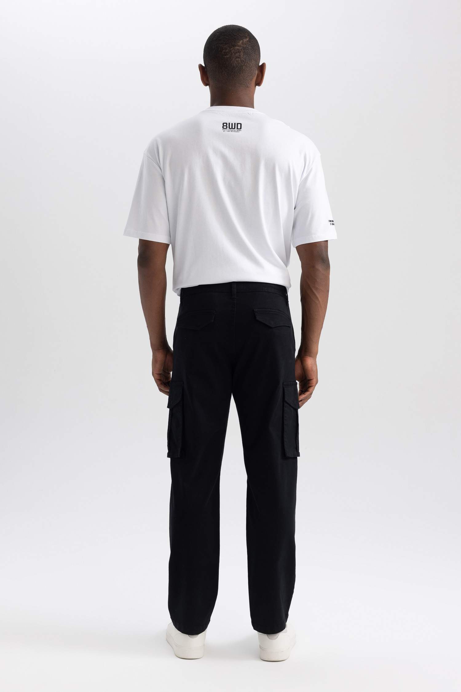 بنطلون جبردين وايد ليج برجل عادية بجيب كارجو