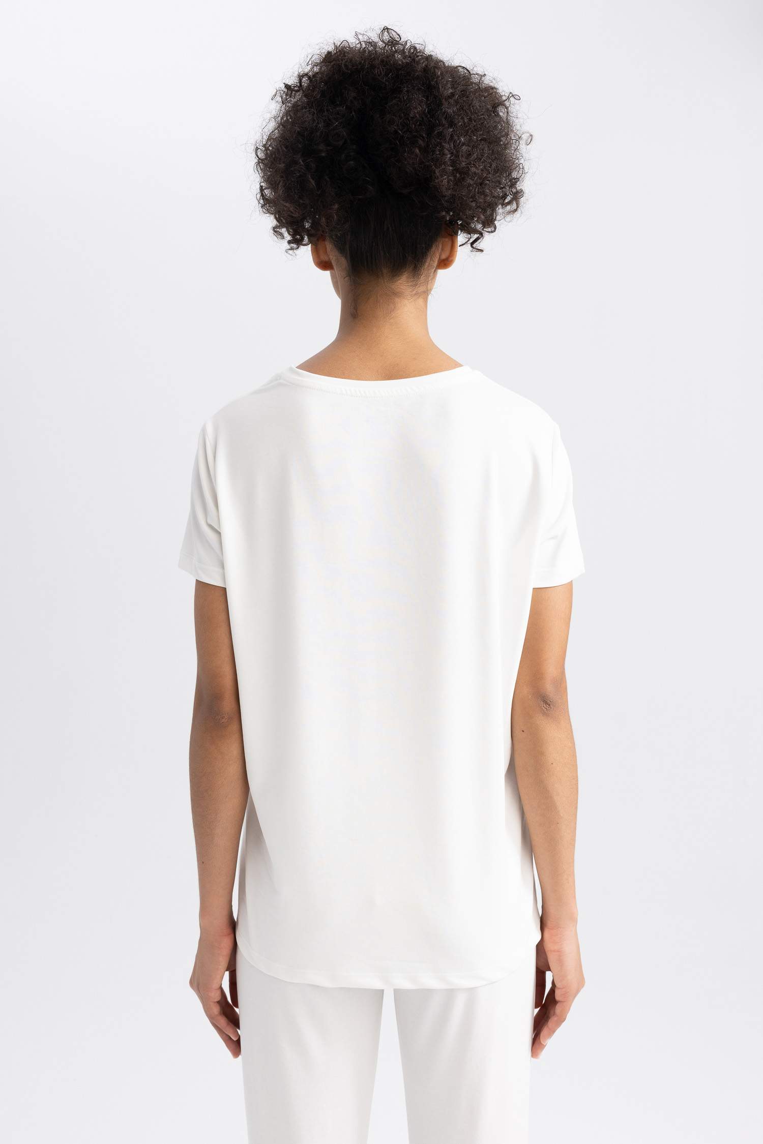 Standard Fit Crew Neck modal Short Sleeve T-Shirt