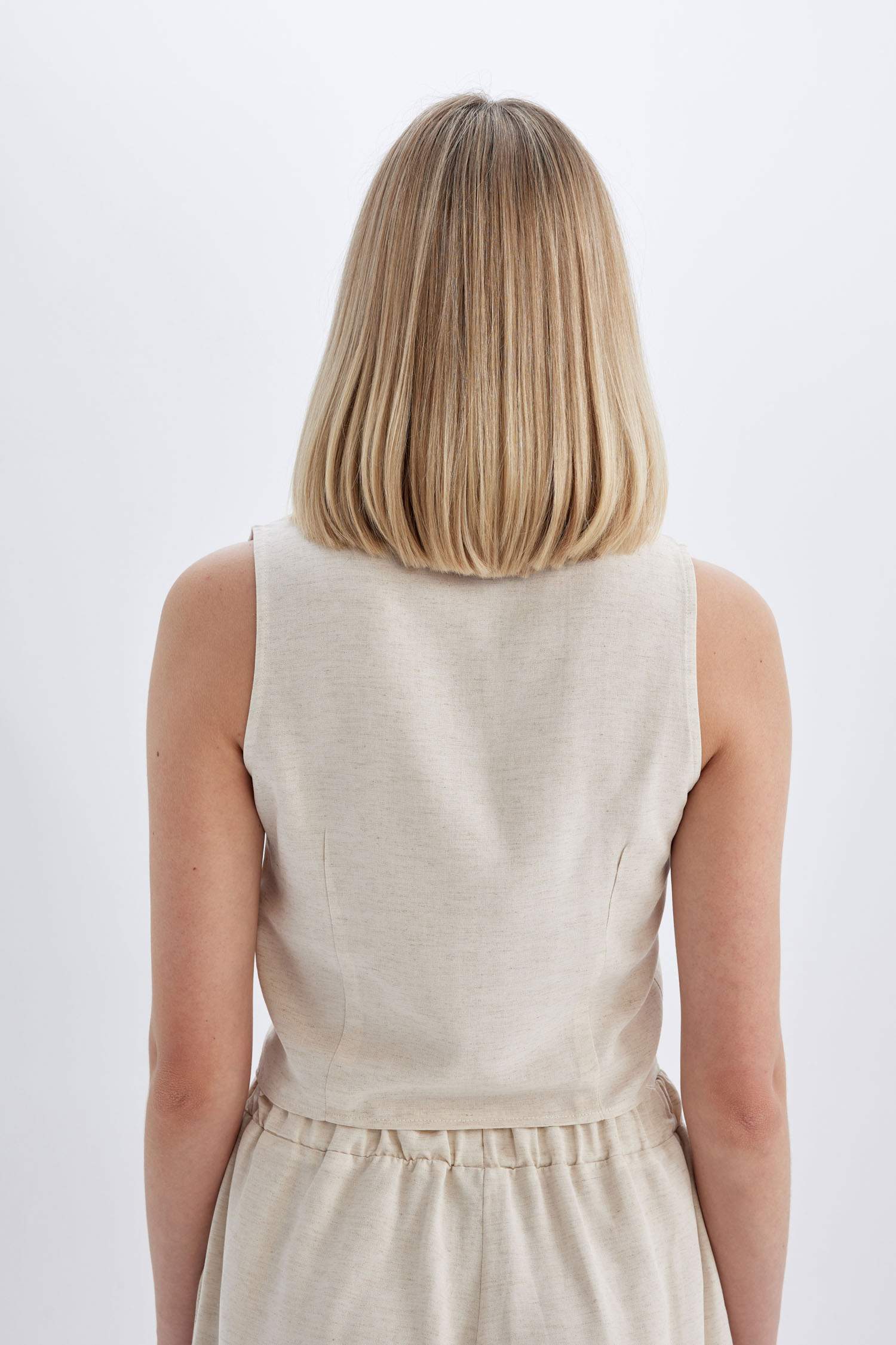 قميص بدون ردن ممزوج بالكتان وياخة بجامة