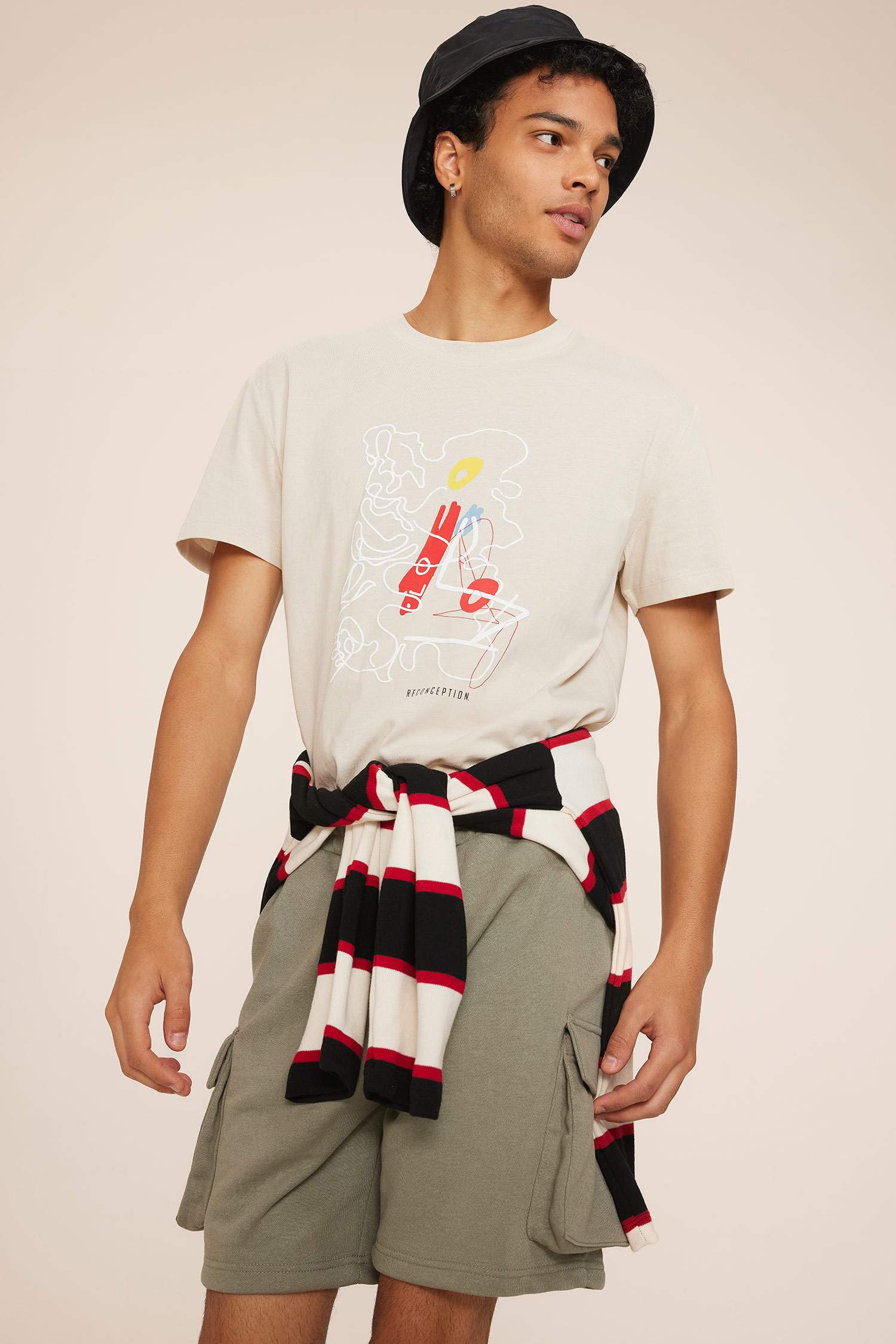 تي شيرت جيرسي قصة عادية بياقة مستديرة