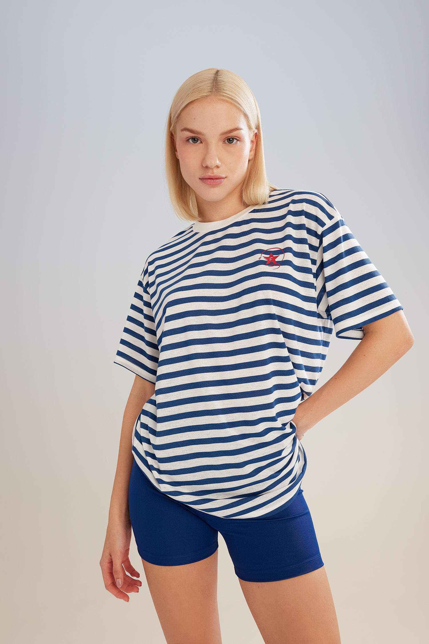 Defacto Fit Oversize Fit Crew Neck Printed Sportsman Short Sleeve T-Shirt