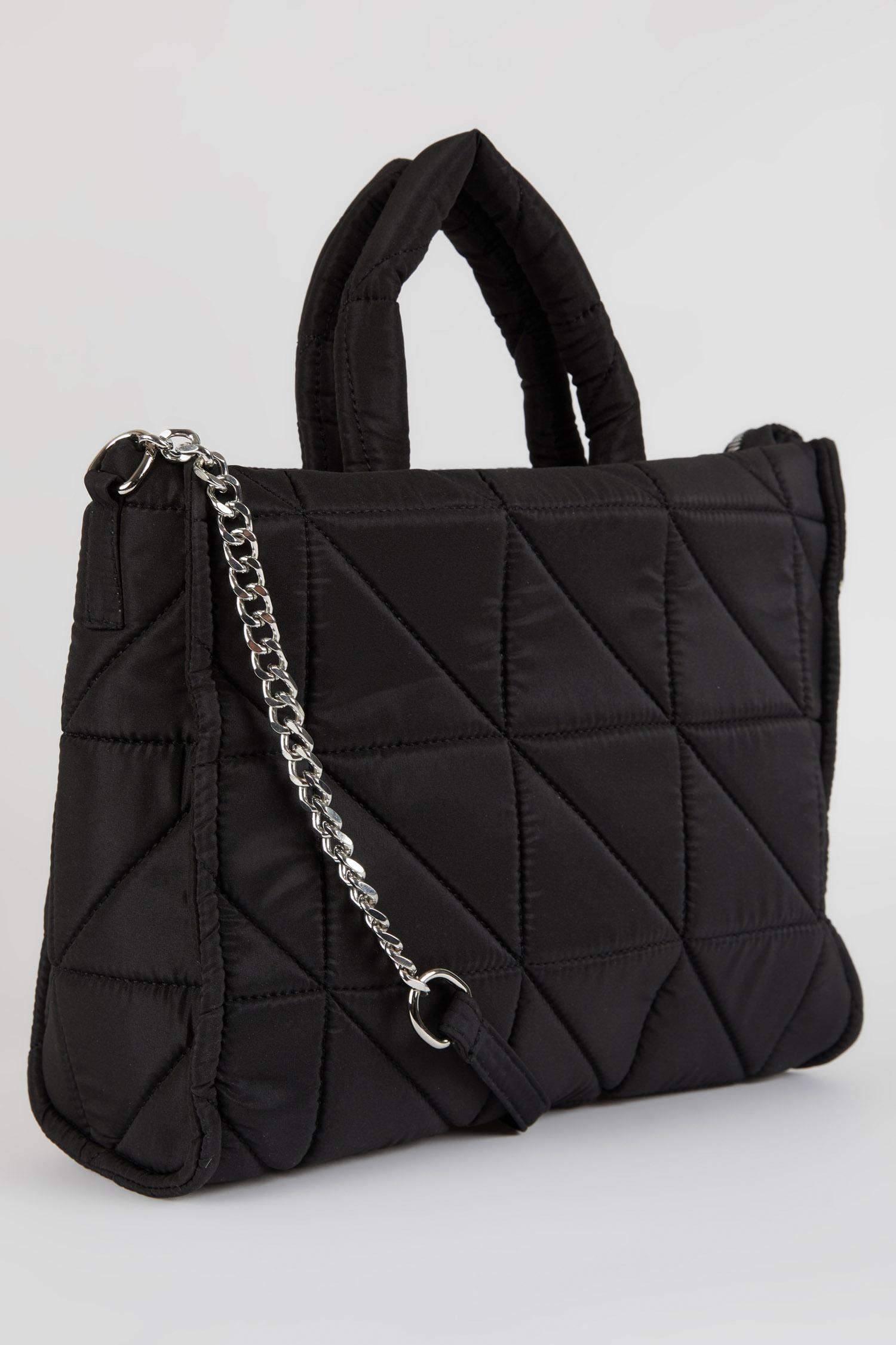 شنطة يد نسائي