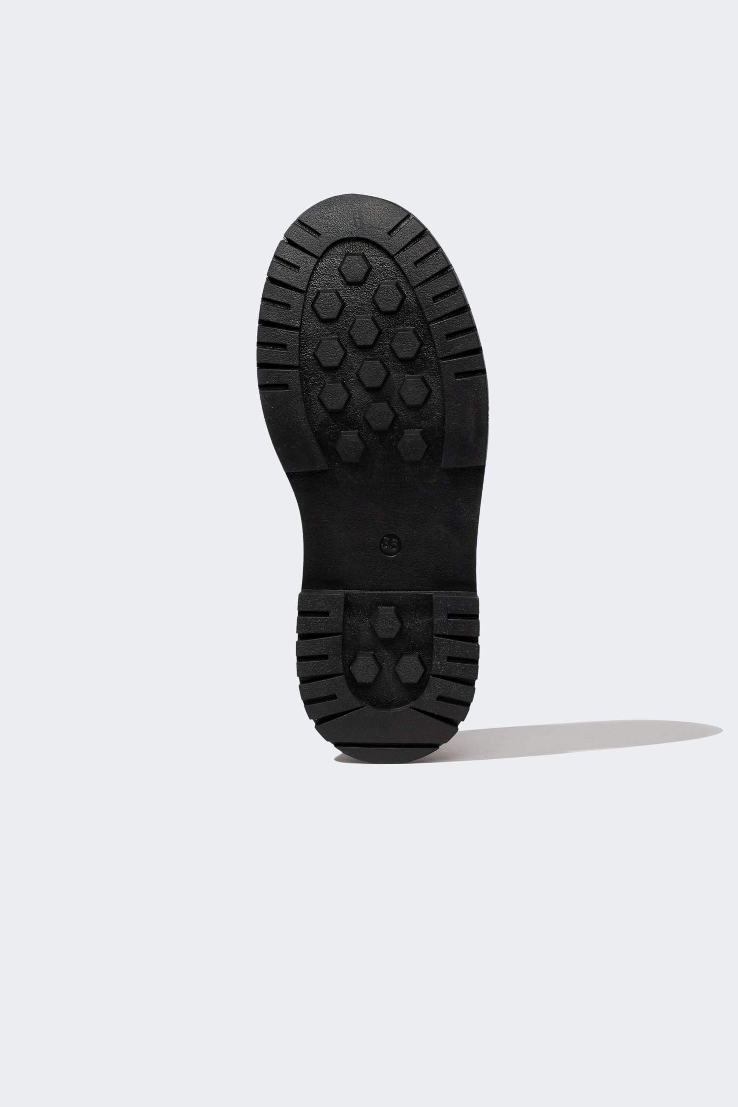 سنيكرز بناتي جلد صناعي