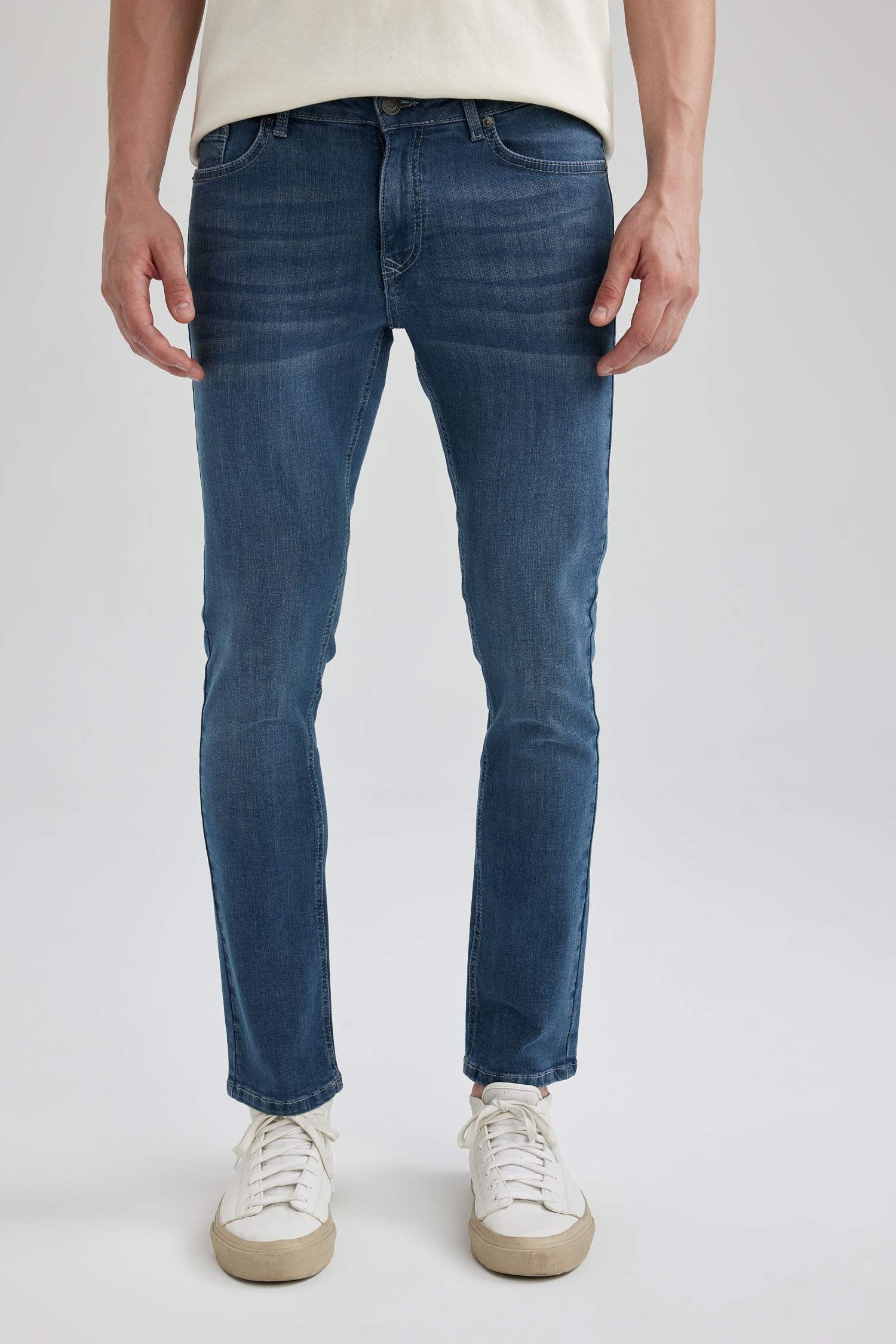 Indigo Man Carlo Skinny Fit Jean Pants 2828715 | DeFacto