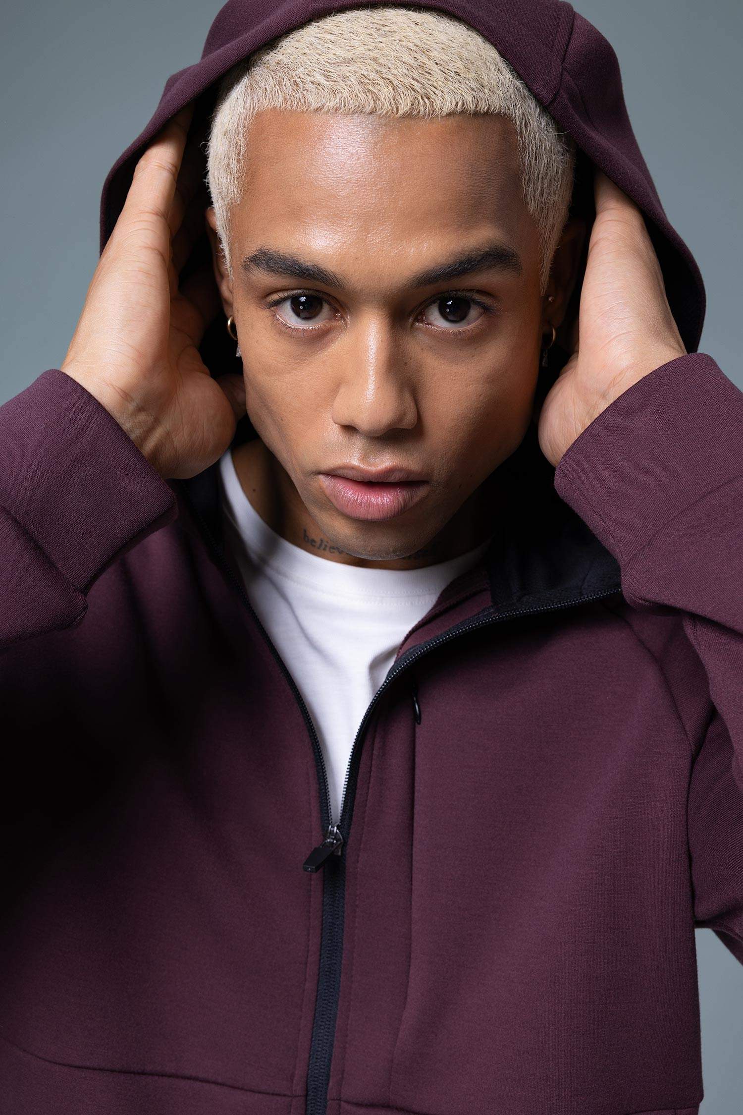 DeFactoFit Slim Fit Hooded Scuba Fabric Zippered Sweatshirt