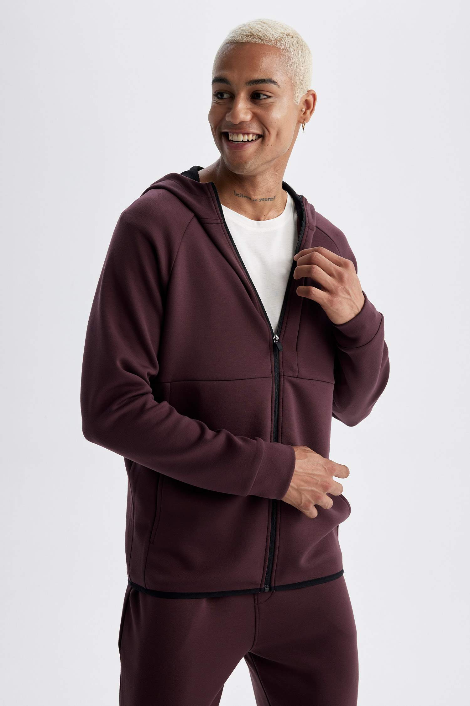 DeFactoFit Slim Fit Hooded Scuba Fabric Zippered Sweatshirt