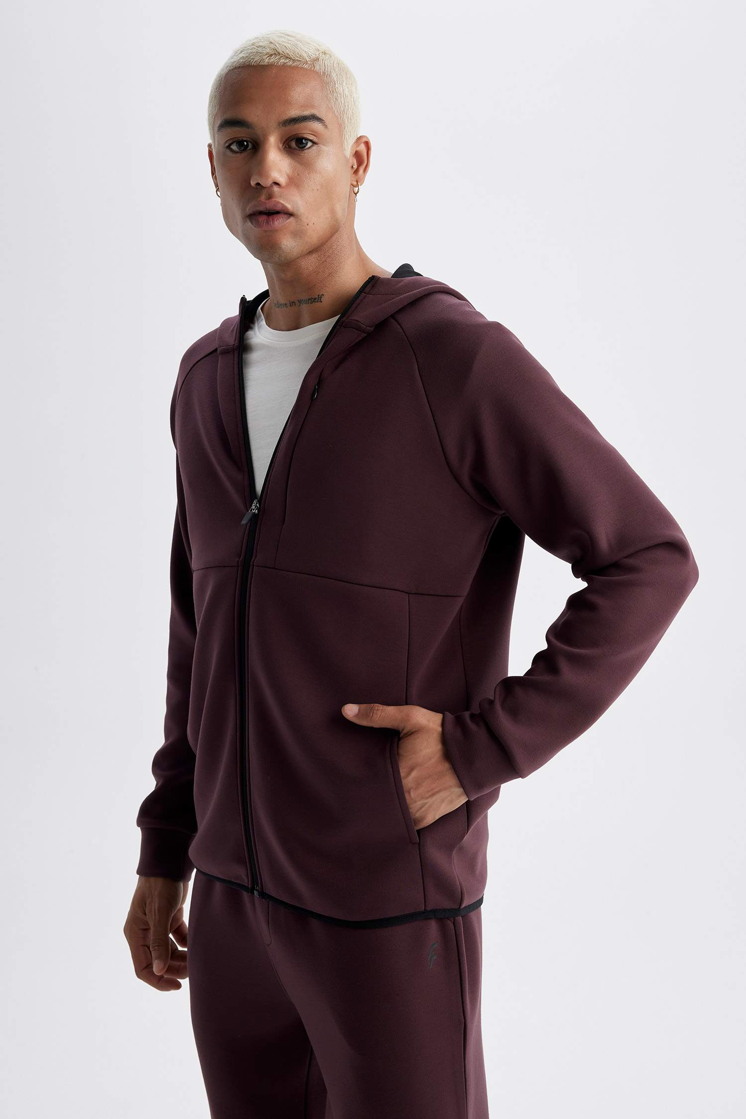 DeFactoFit Slim Fit Hooded Scuba Fabric Zippered Sweatshirt