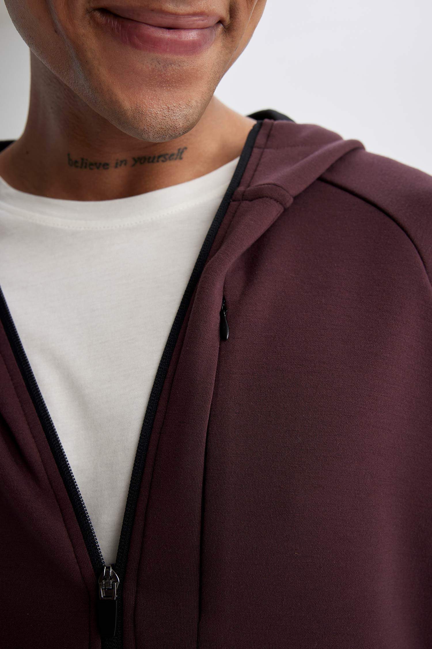 DeFactoFit Slim Fit Hooded Scuba Fabric Zippered Sweatshirt